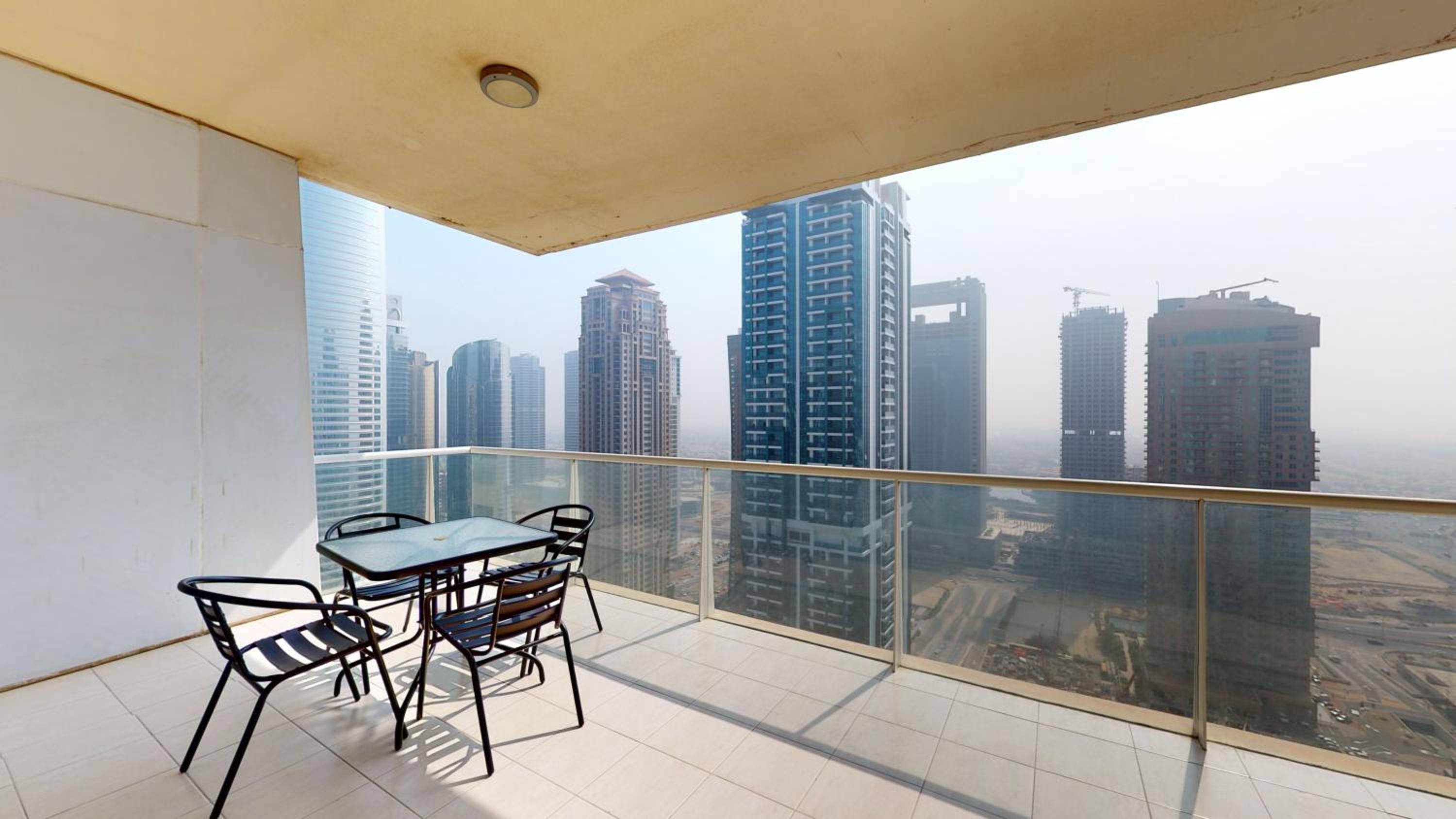 LV38 - Elegant 2BHK in Lake View Tower