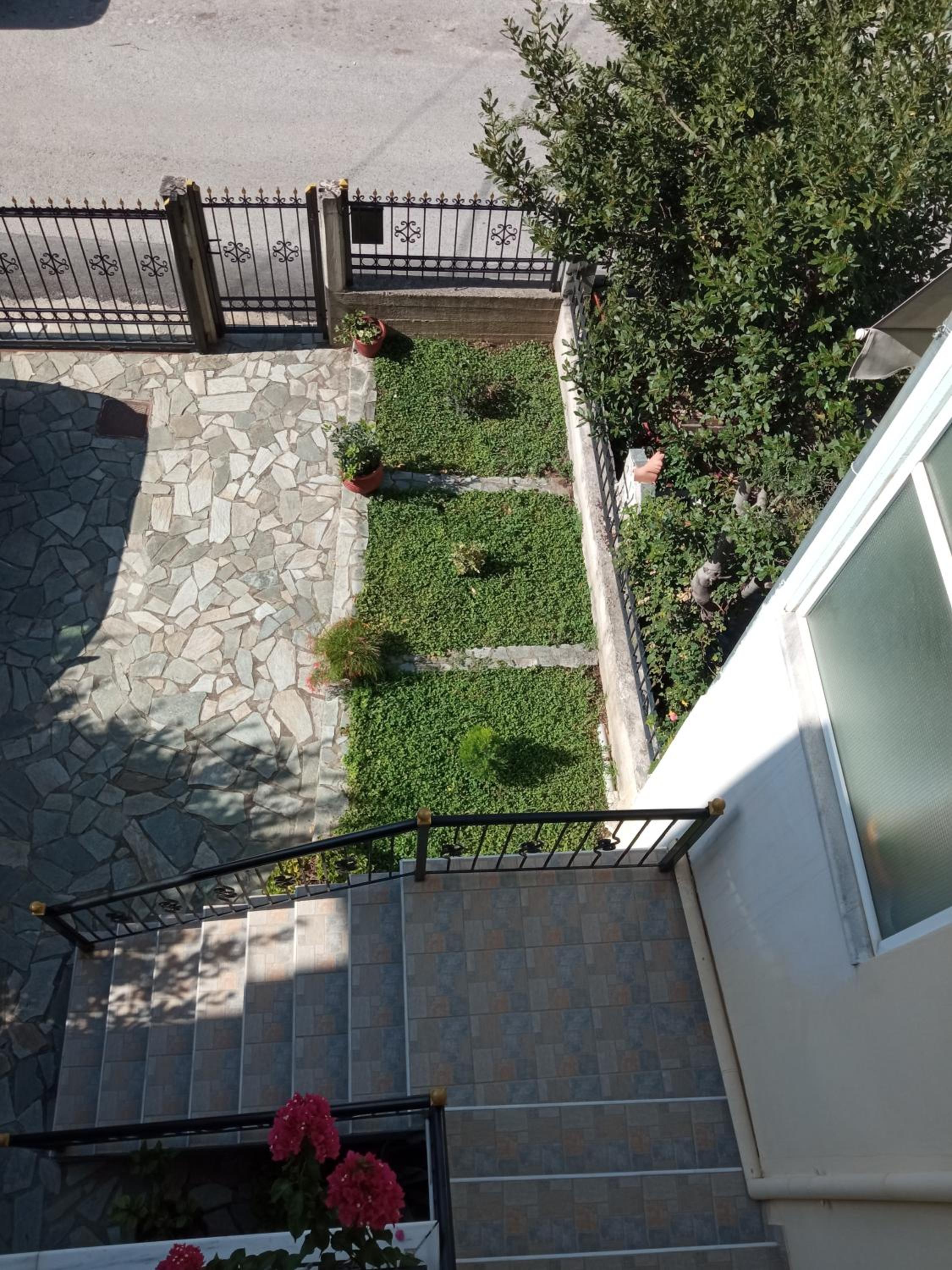 Photo 28