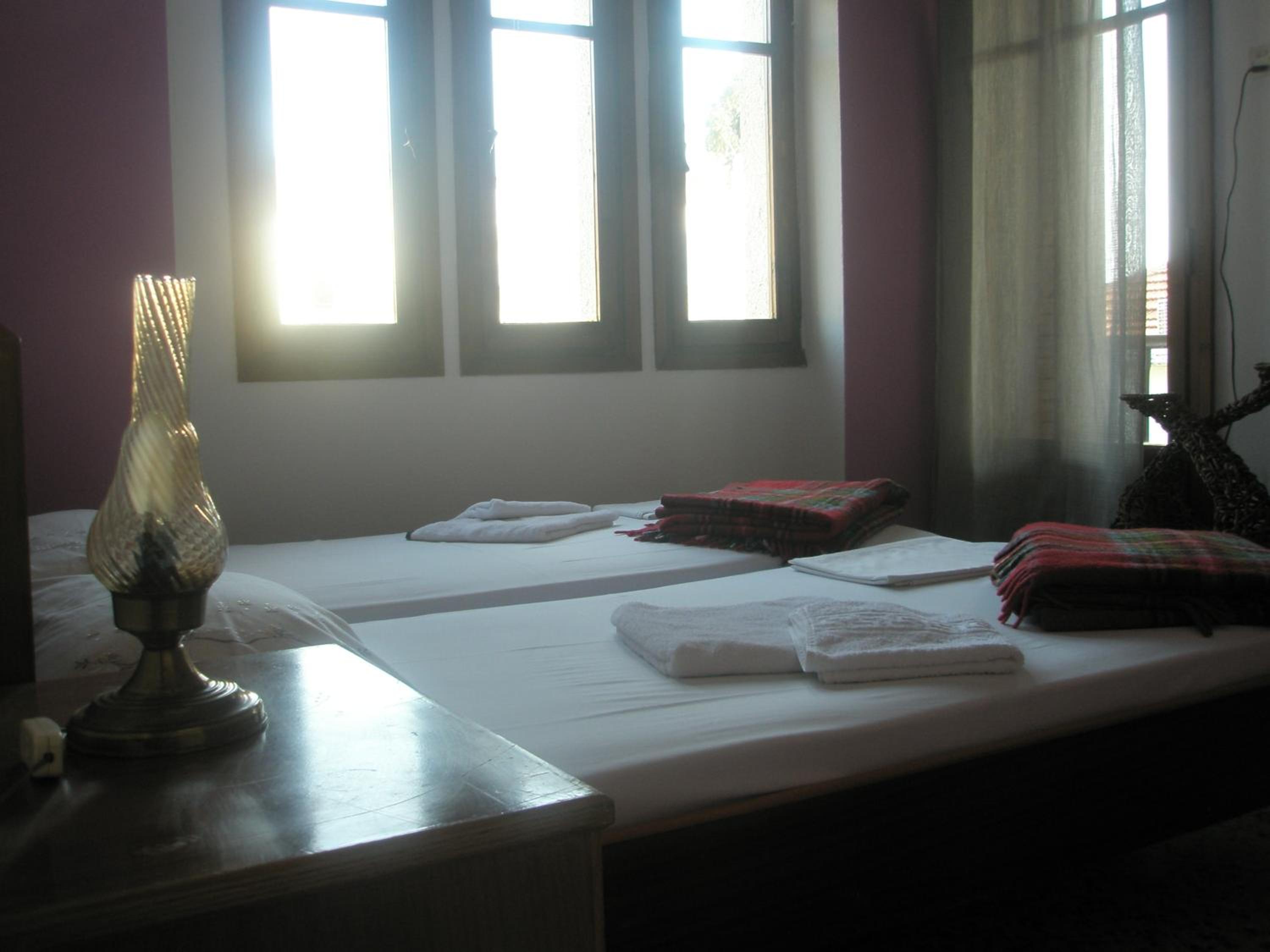 Arriba Apartments