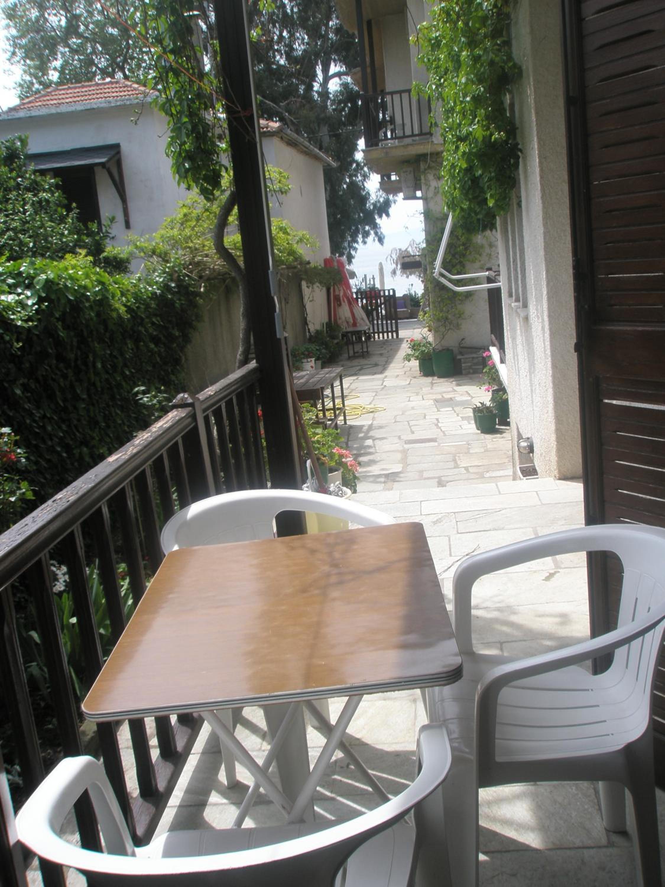 Arriba Apartments
