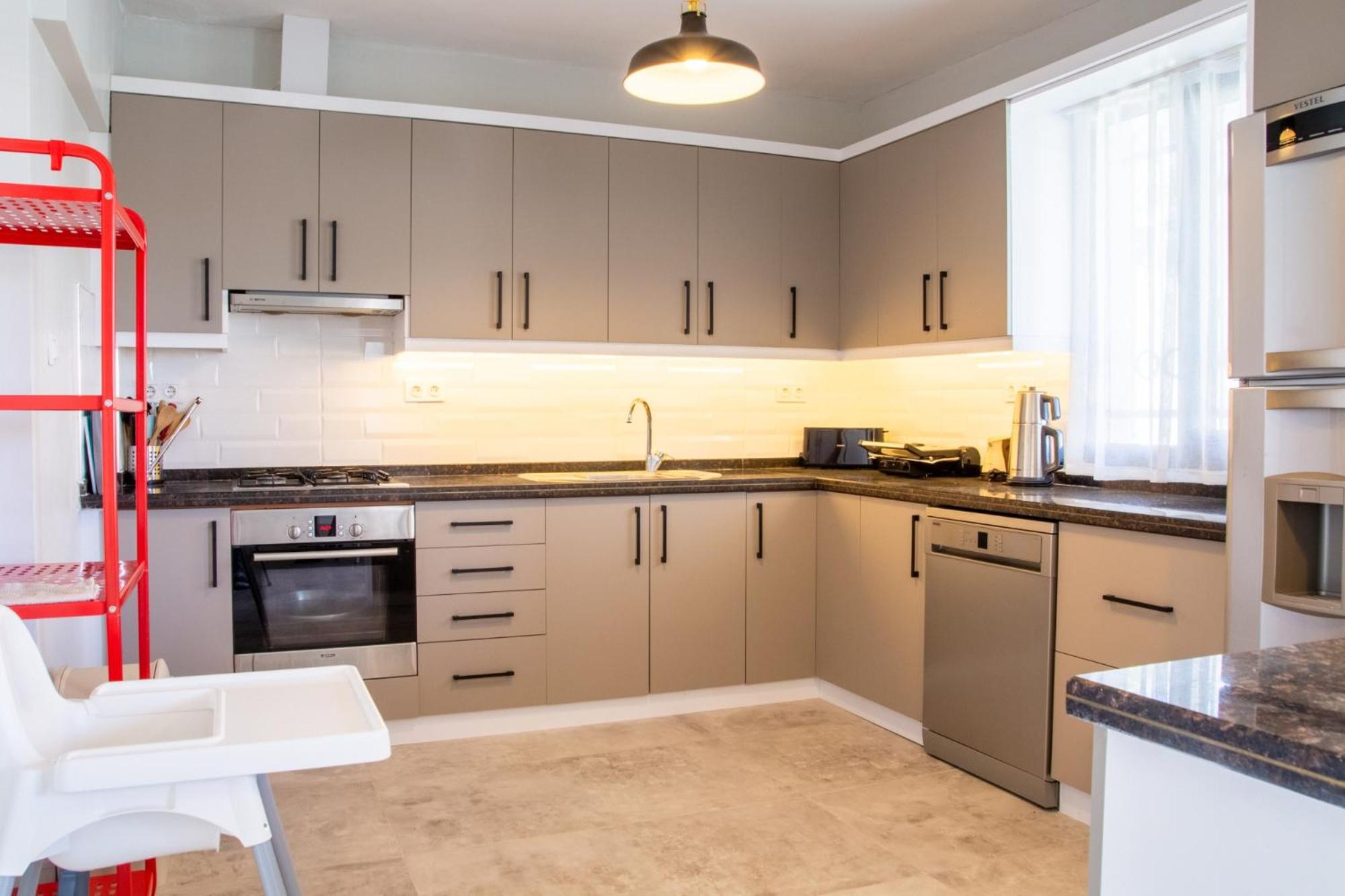 Fully Furnished and Stylish Villa in Izmir photo 4
