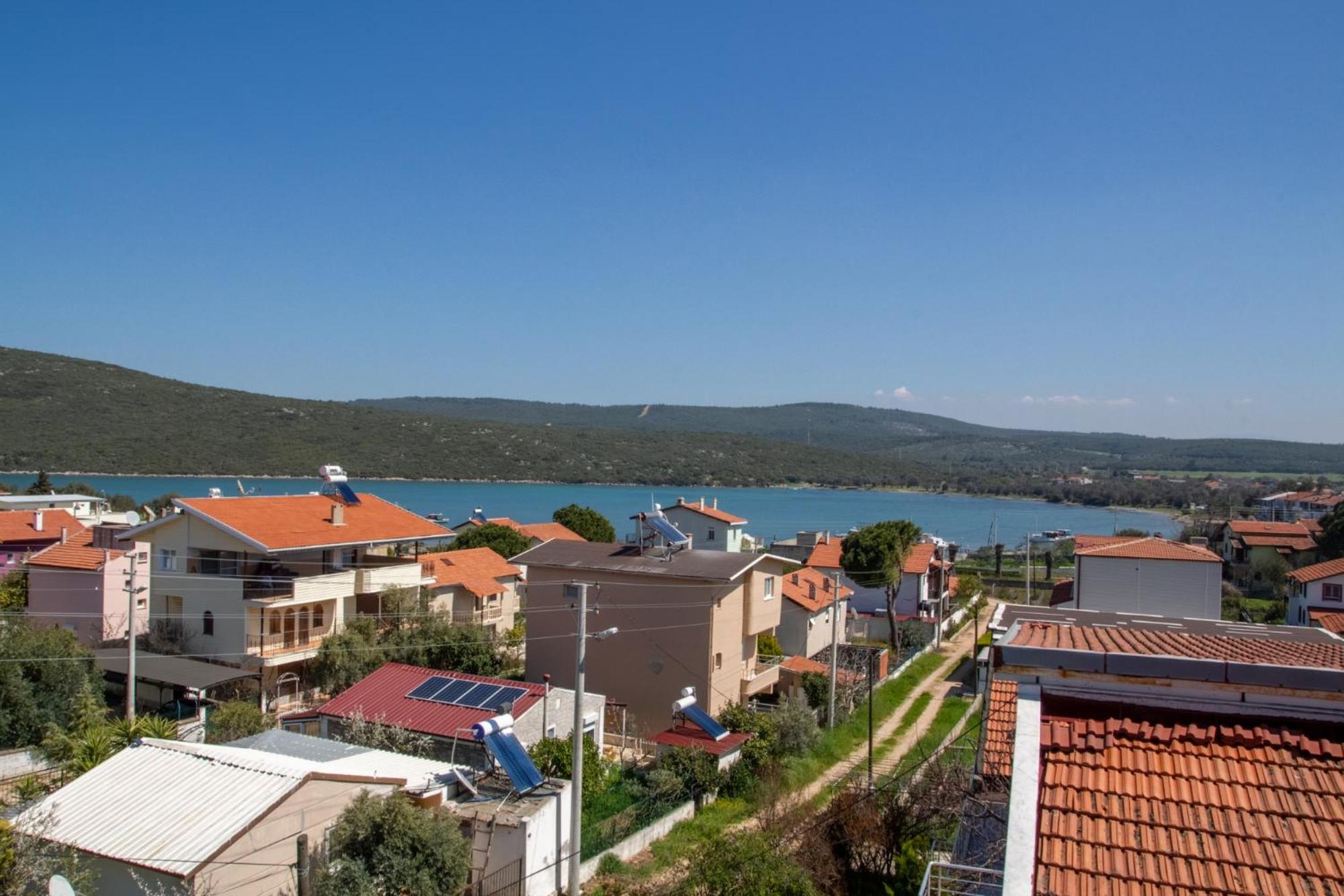 Fully Furnished and Stylish Villa in Izmir