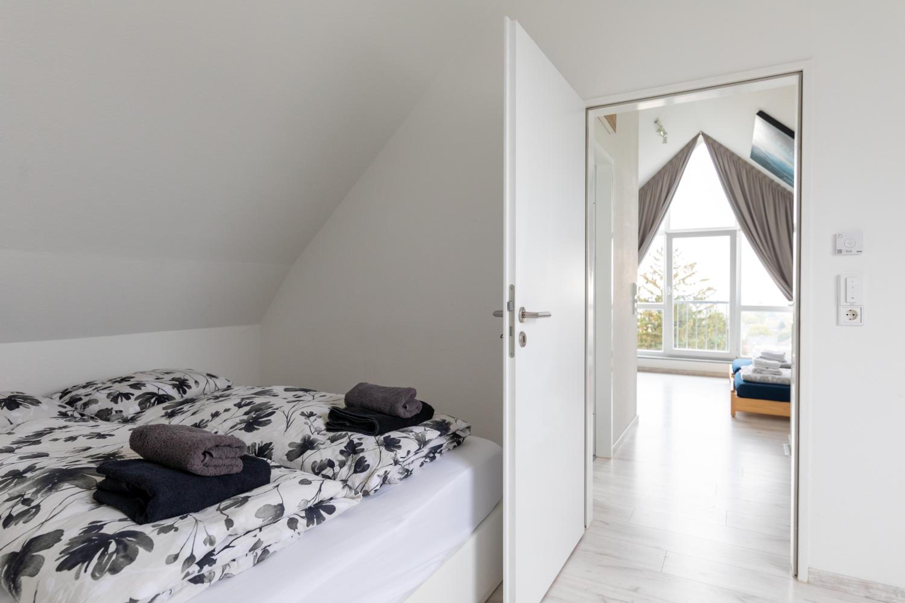 The Beverly Hills of Frankfurt in Hofheim Penthouse or Garden