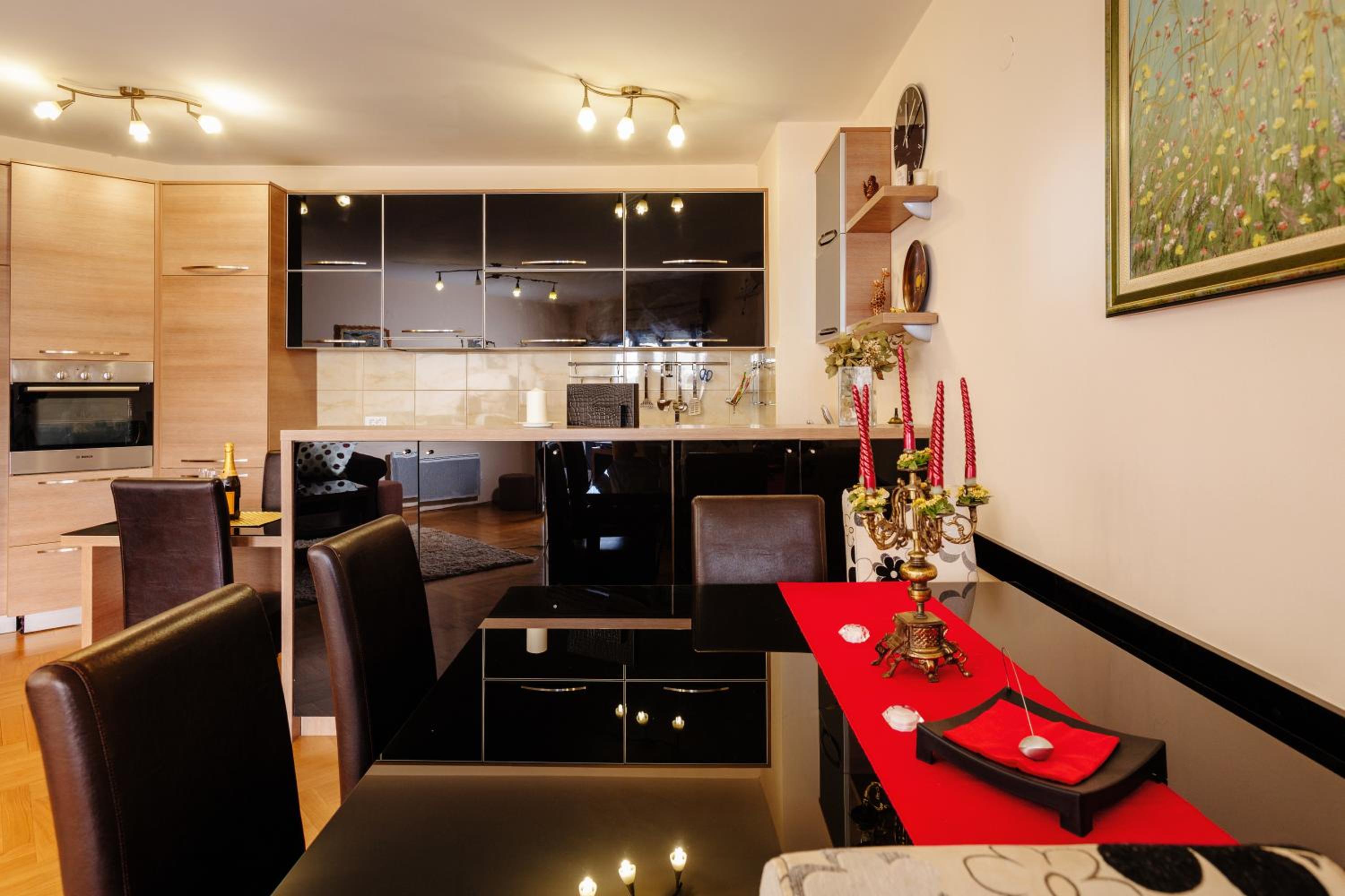 Apartment Sahala view 2