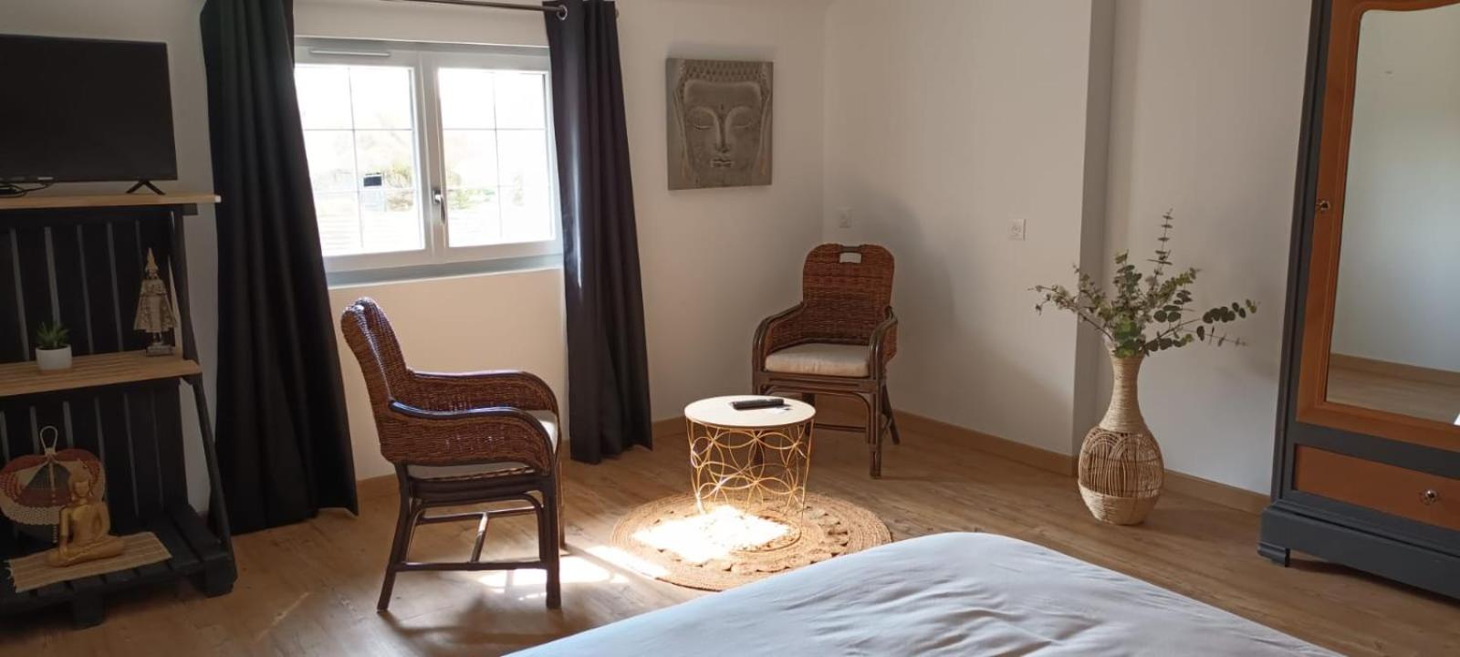 La cabane view 2