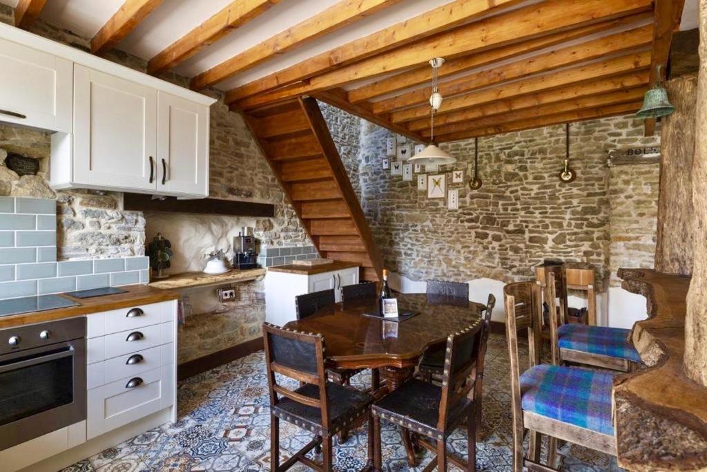 Glatigny Farmhouse - close to beach - proche de la plage