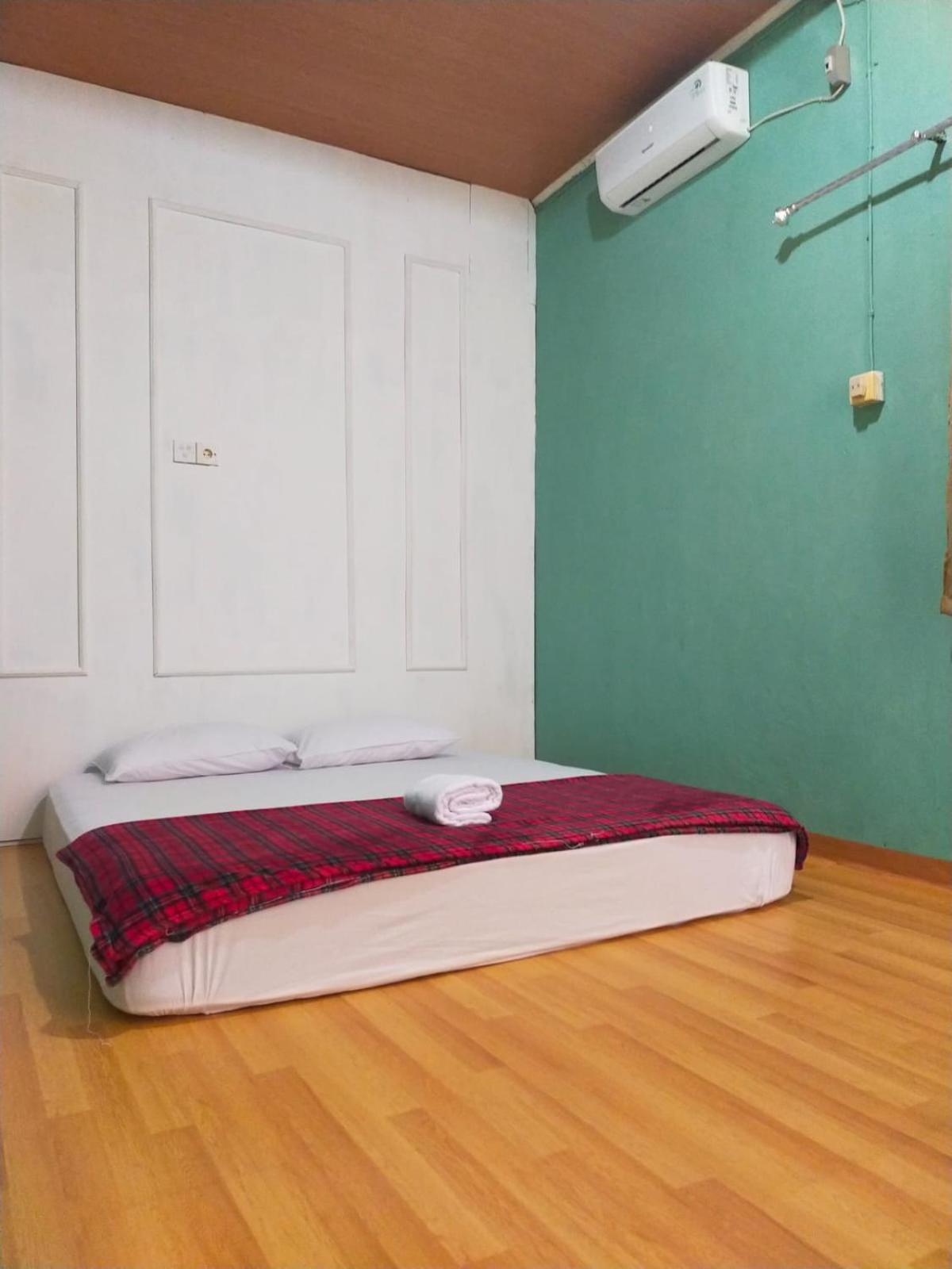 Mandeh Guesthouse Padang