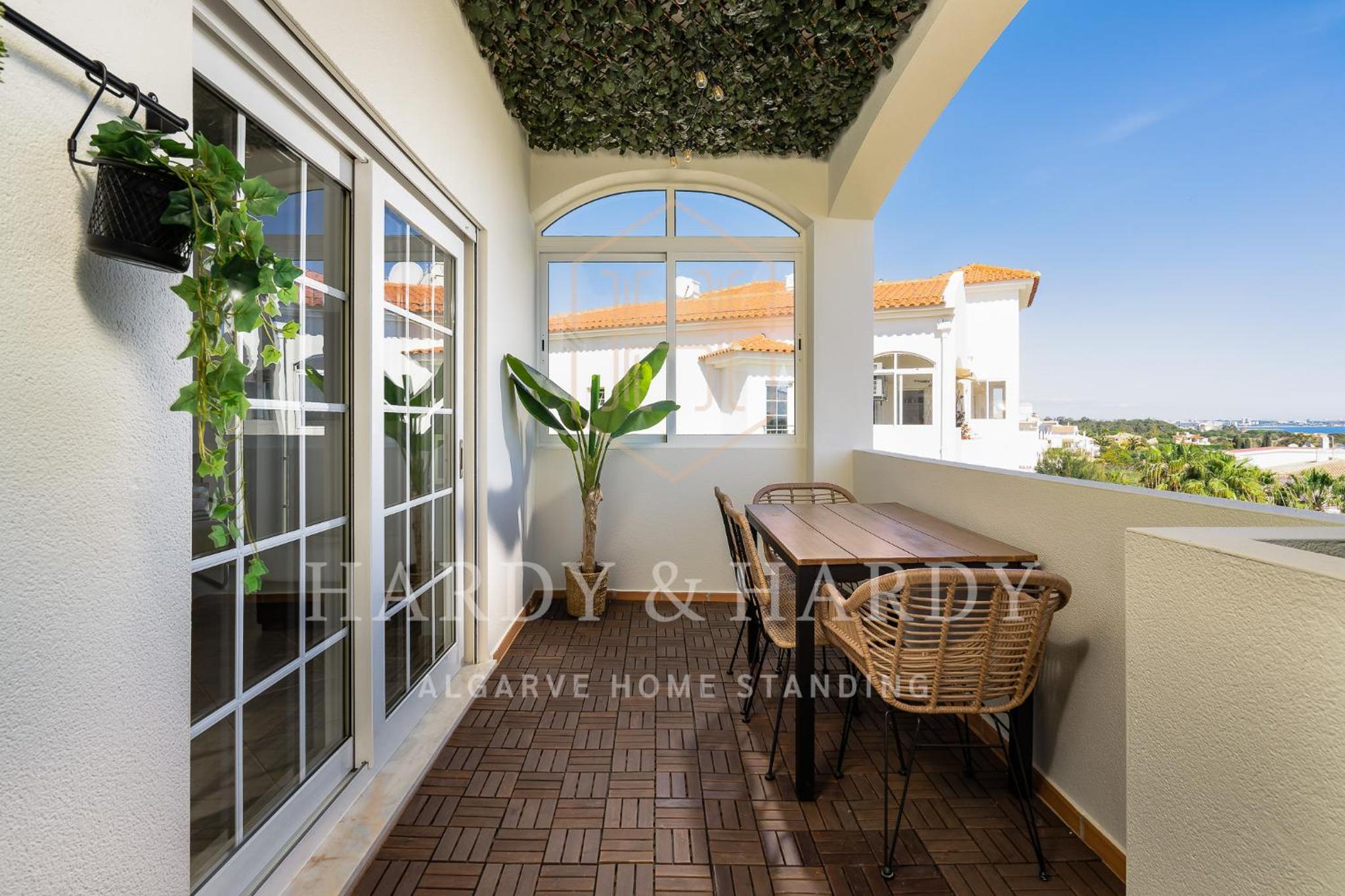 H&H - RARE Amazing Apartment with Panoramic Sea Views near to Meia Praia Beach & Lagos center view 3