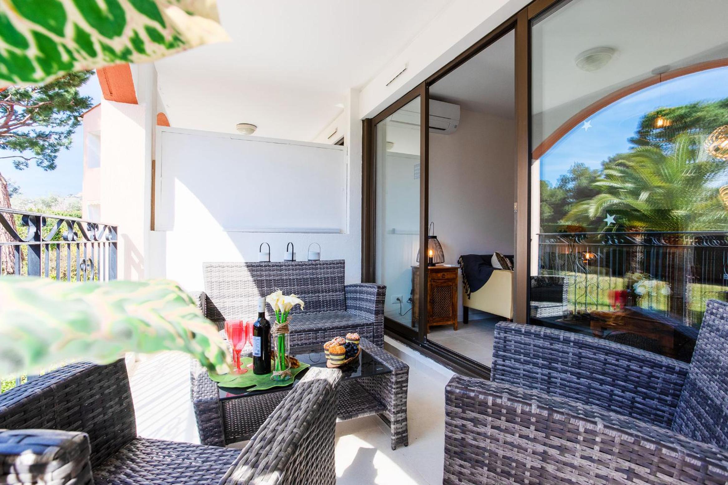 L'ANGE GARDIEN AP4269 by Riviera Holiday Homes view 3