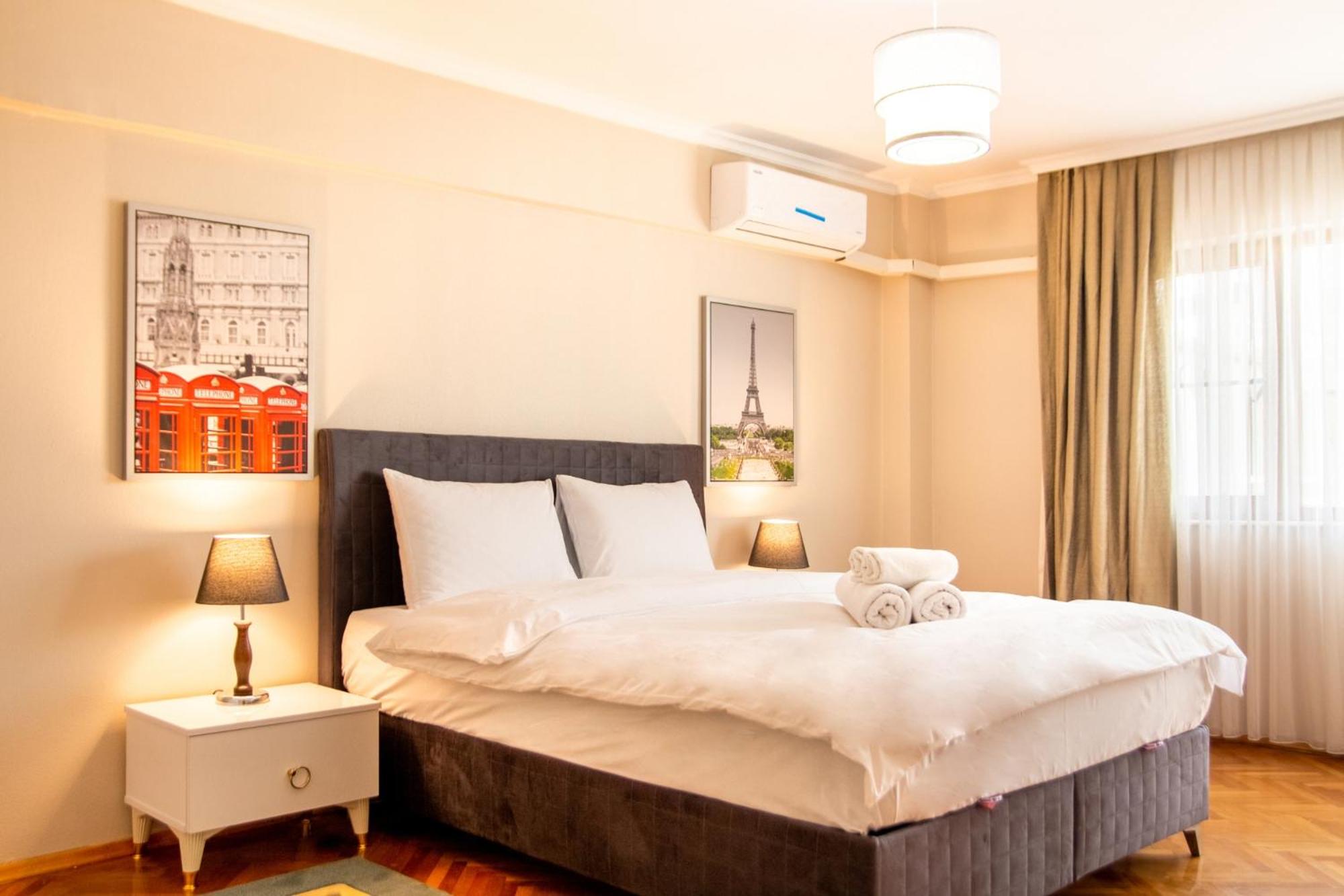Spacious Flat with Sea View in İzmir Karsiyaka photo 4