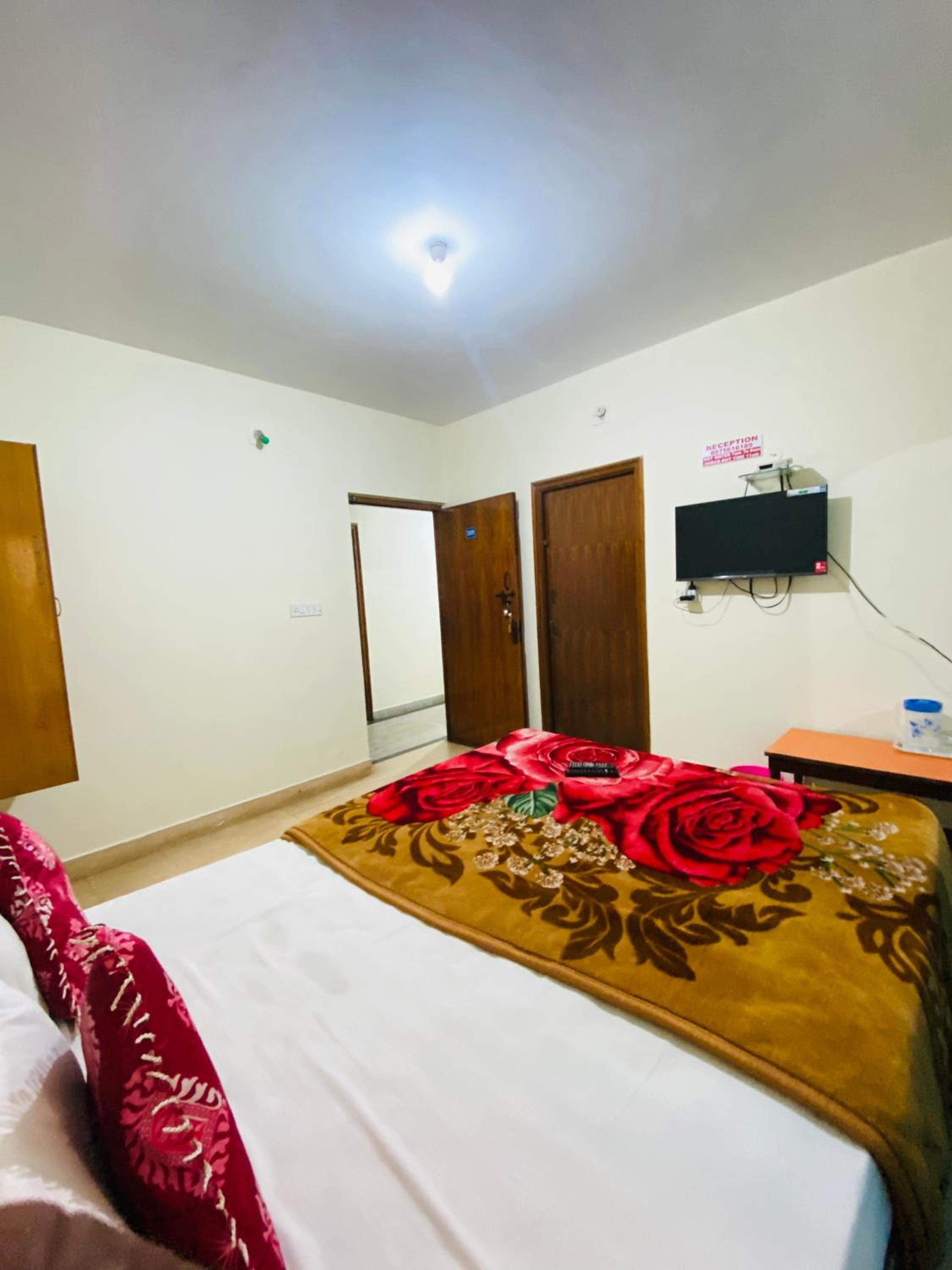 Hotel Nakshatra view 3