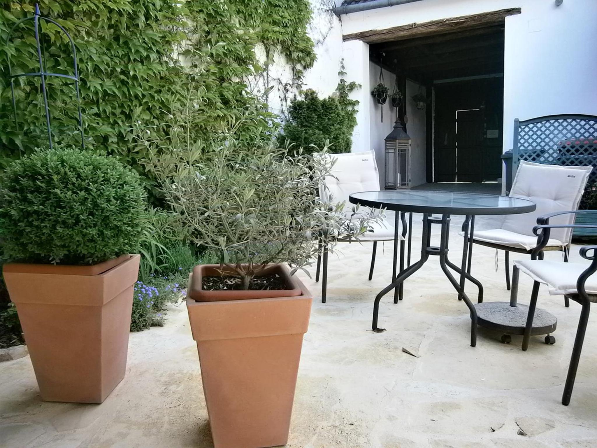 Photo 48