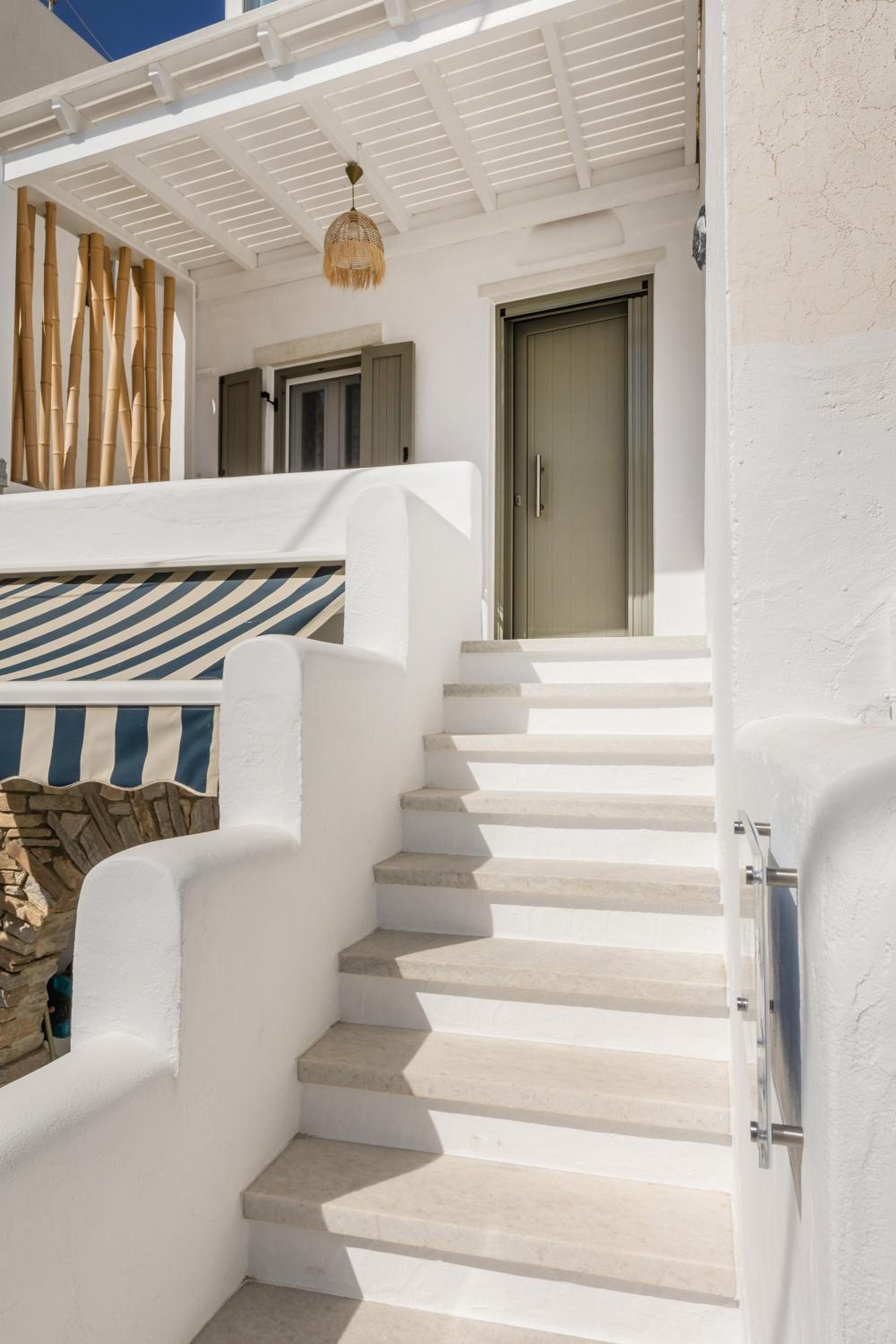 En Lefko Boutique House