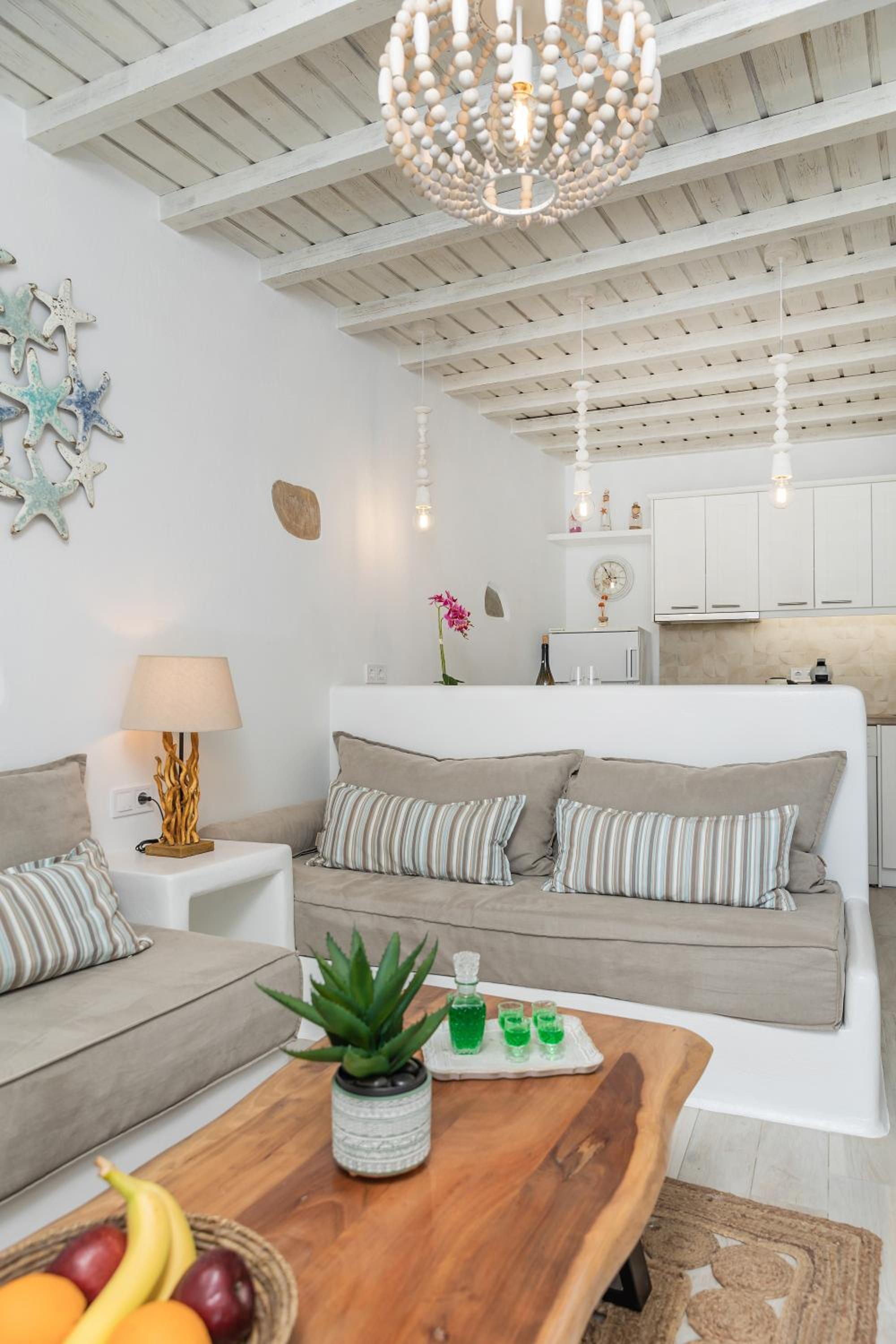 En Lefko Boutique House