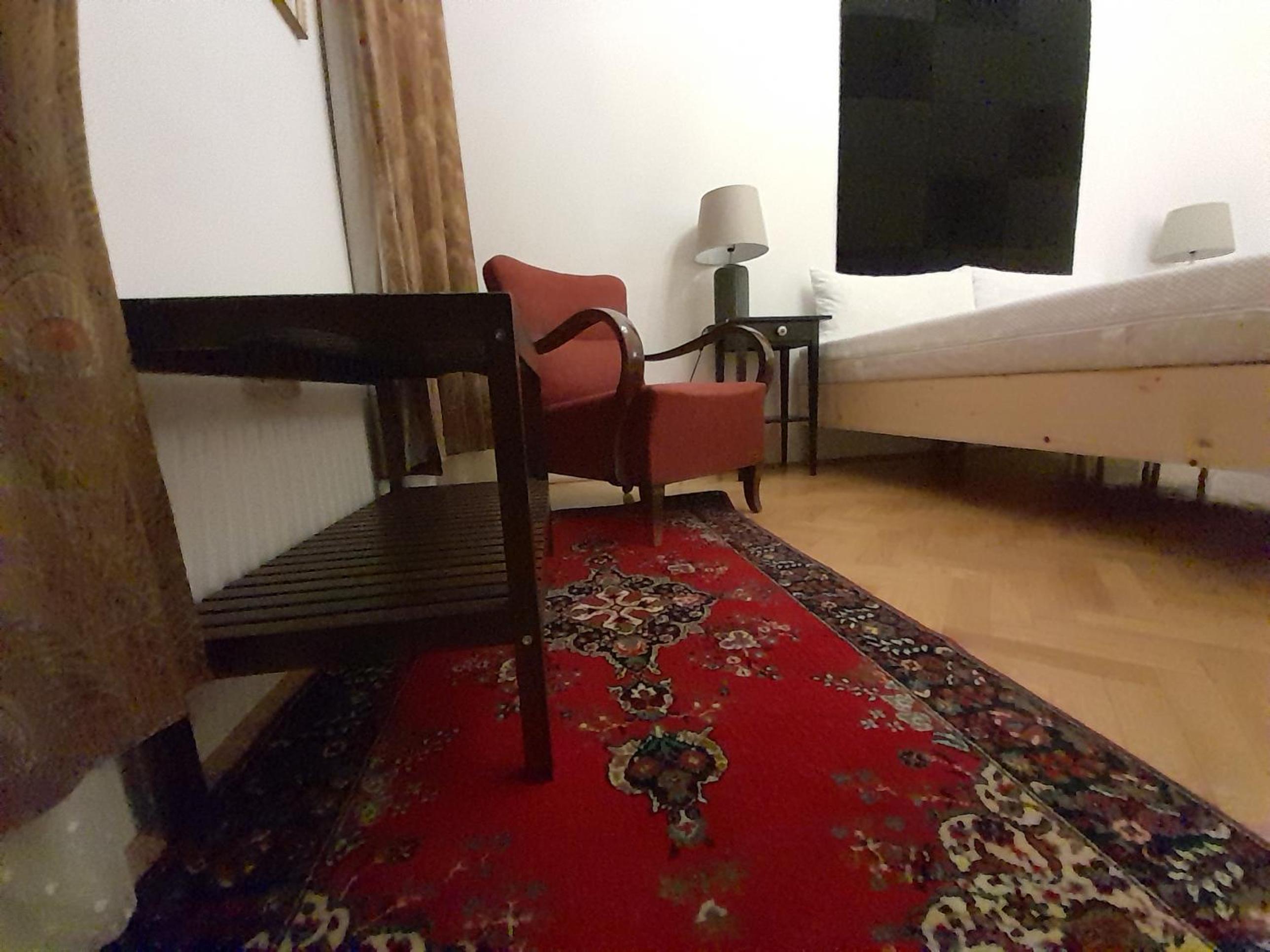 Photo 8