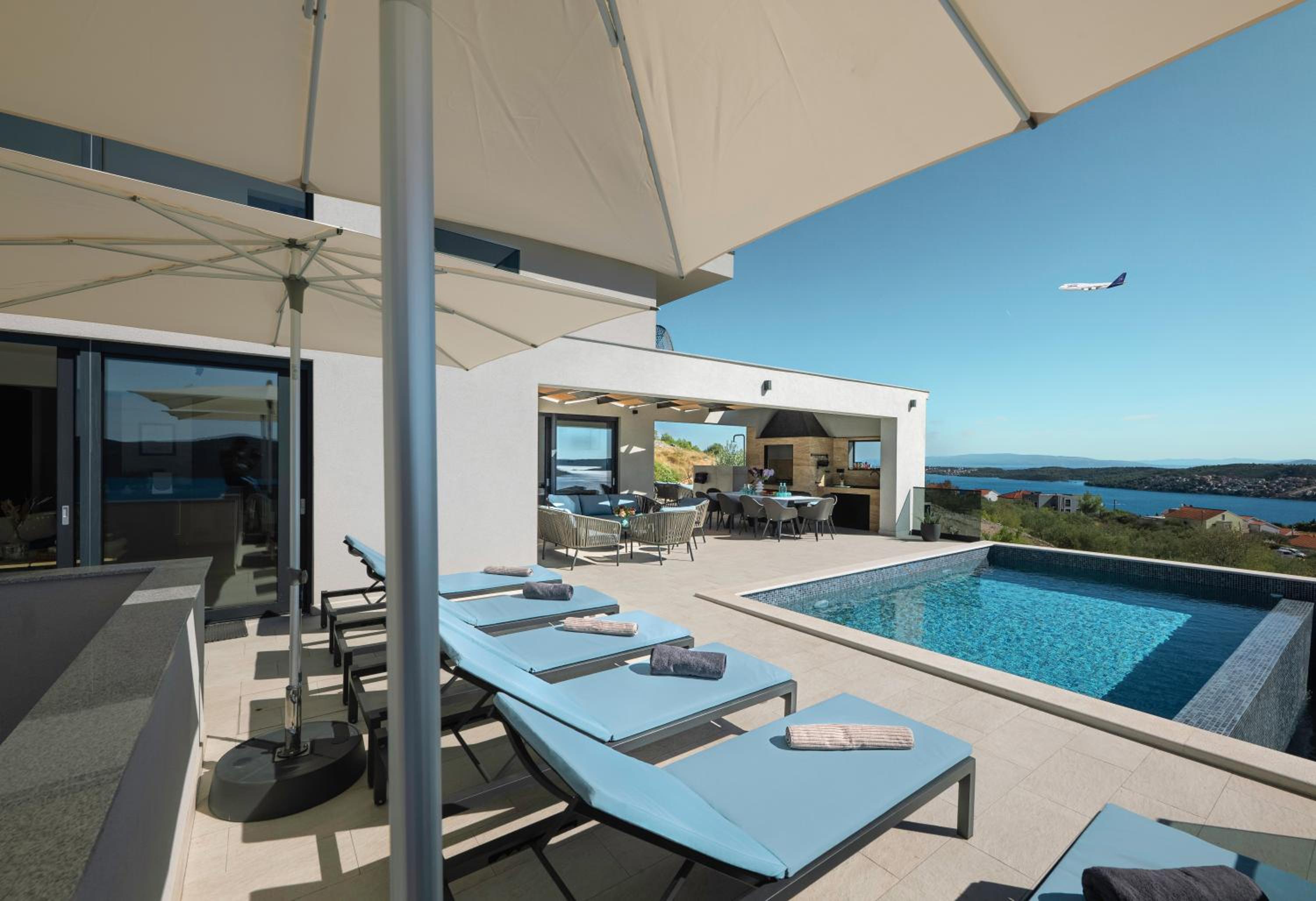 Villa Blue Horizon Seget view 5