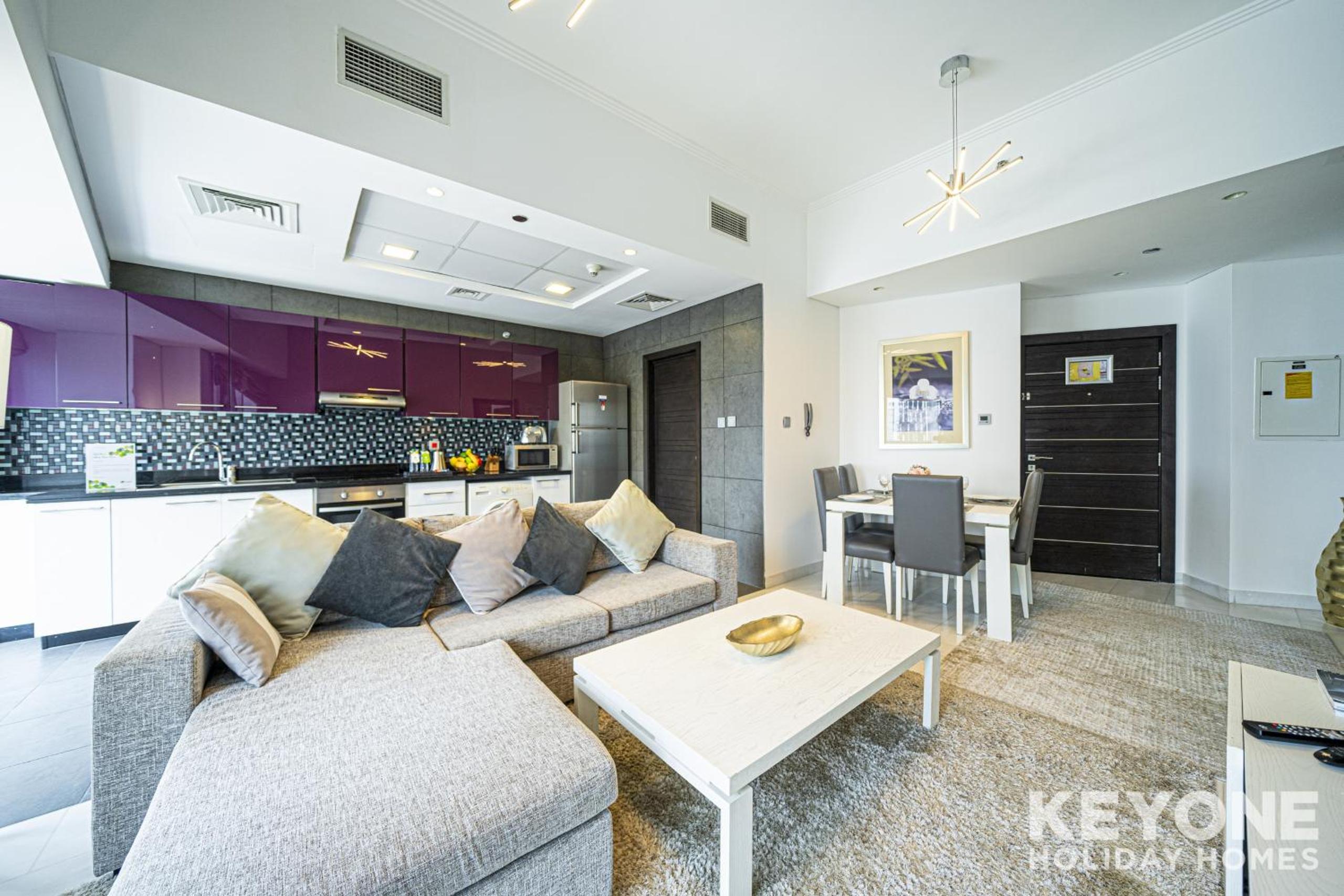 KeyOne - 1BR in Cayan Tower