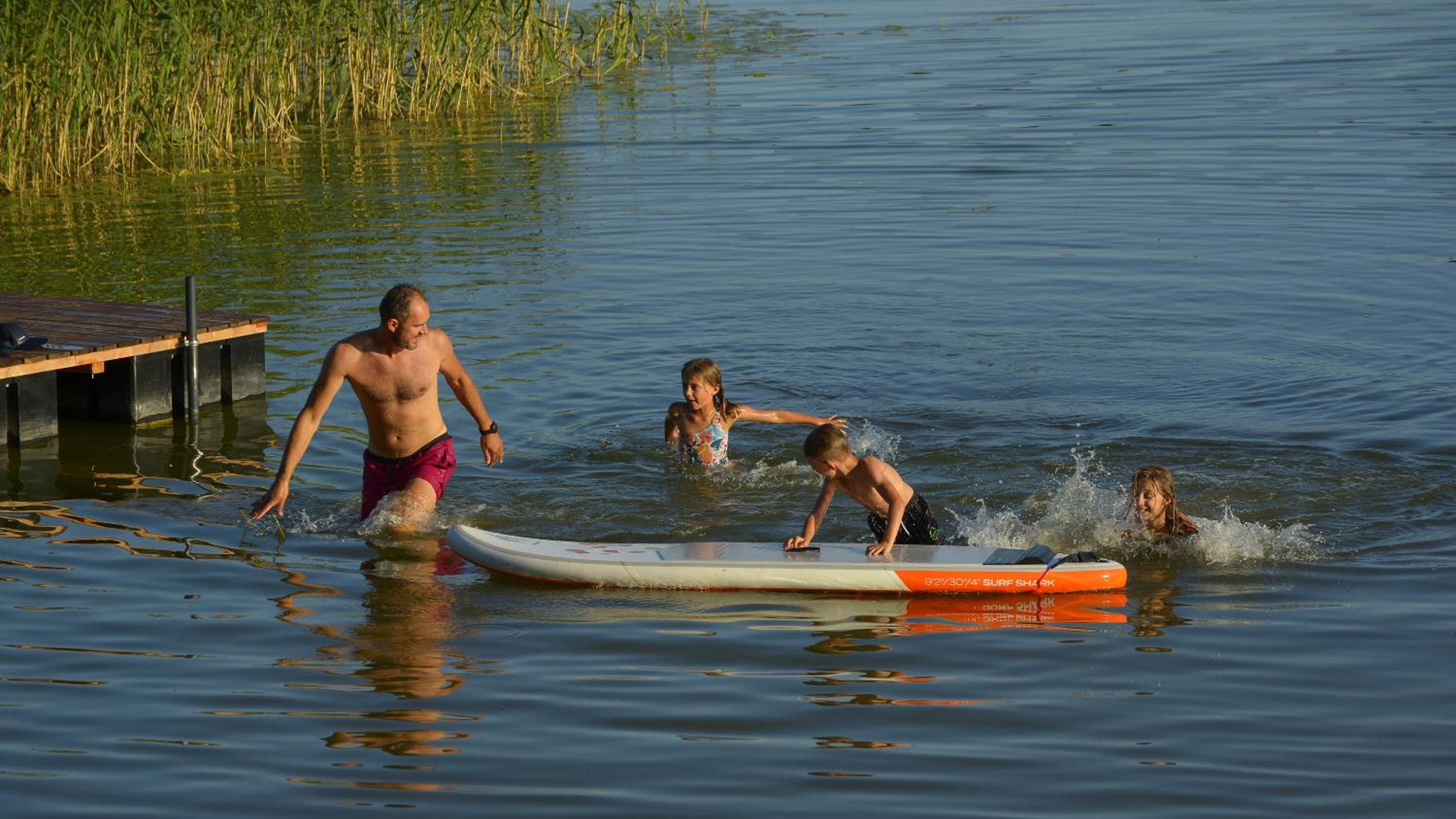 Ośrodek Wypoczynkowy Zapach Drewna Resort & Lake