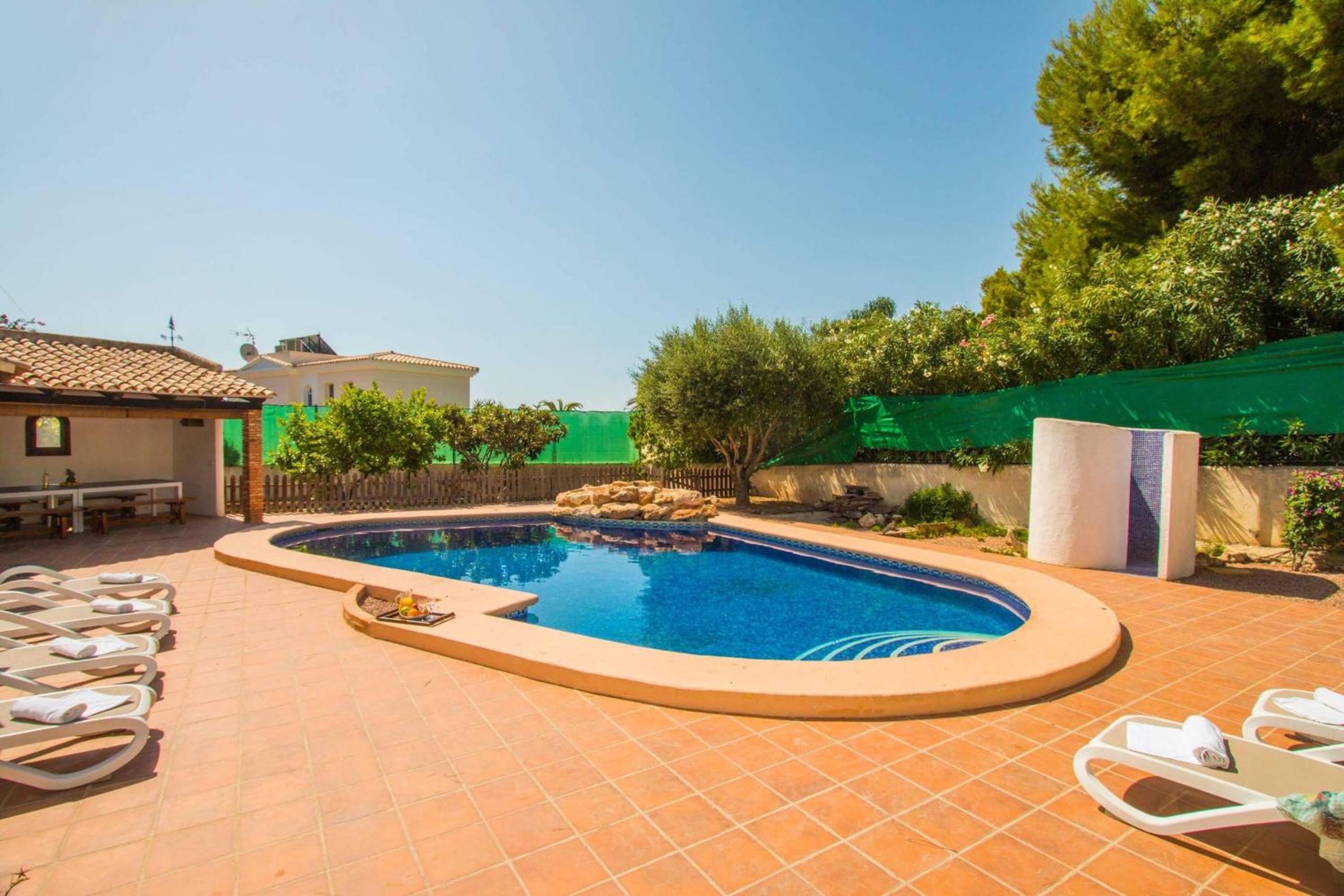 Villa Oceanic - PlusHolidays view 3