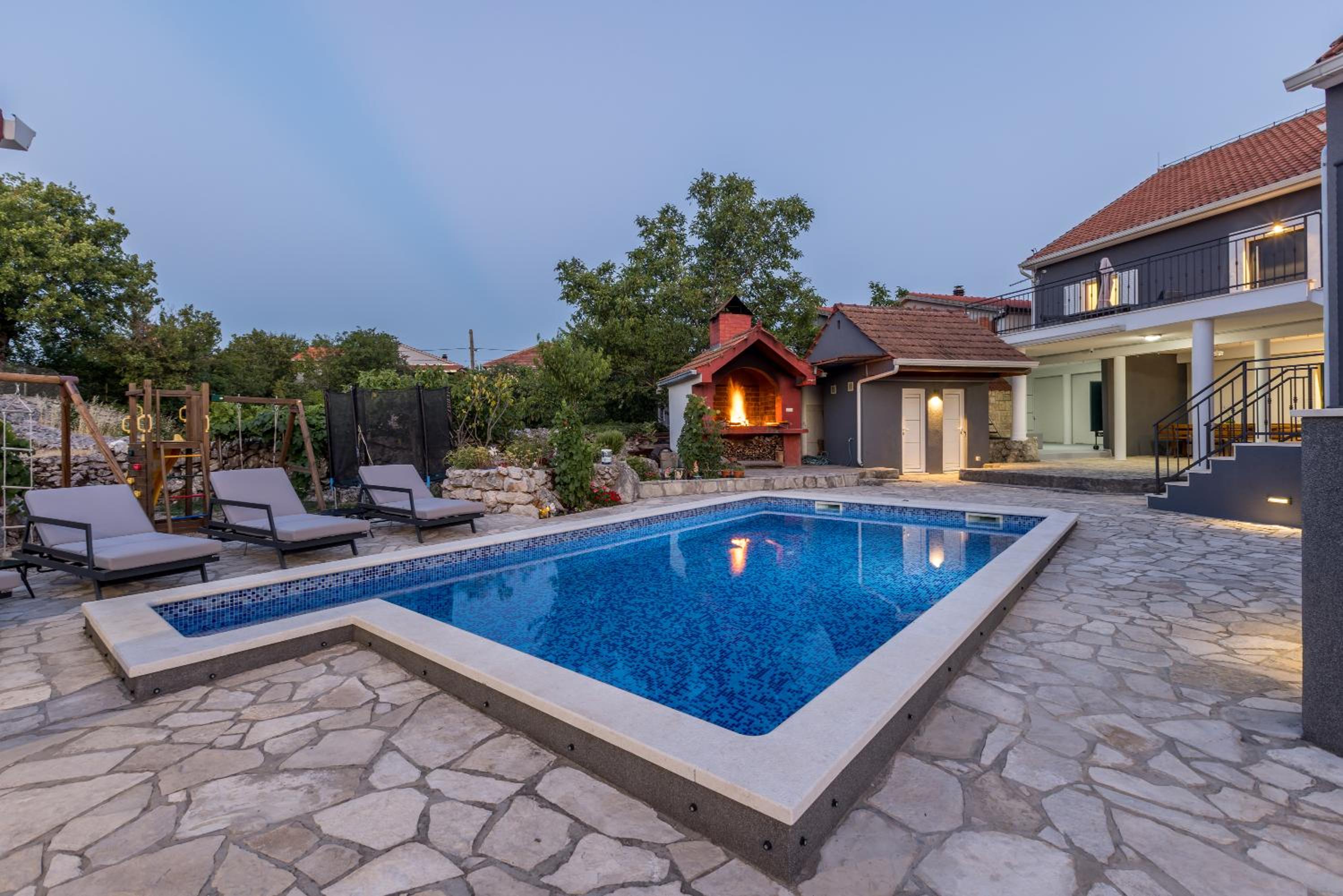 Holiday home Luka view 5