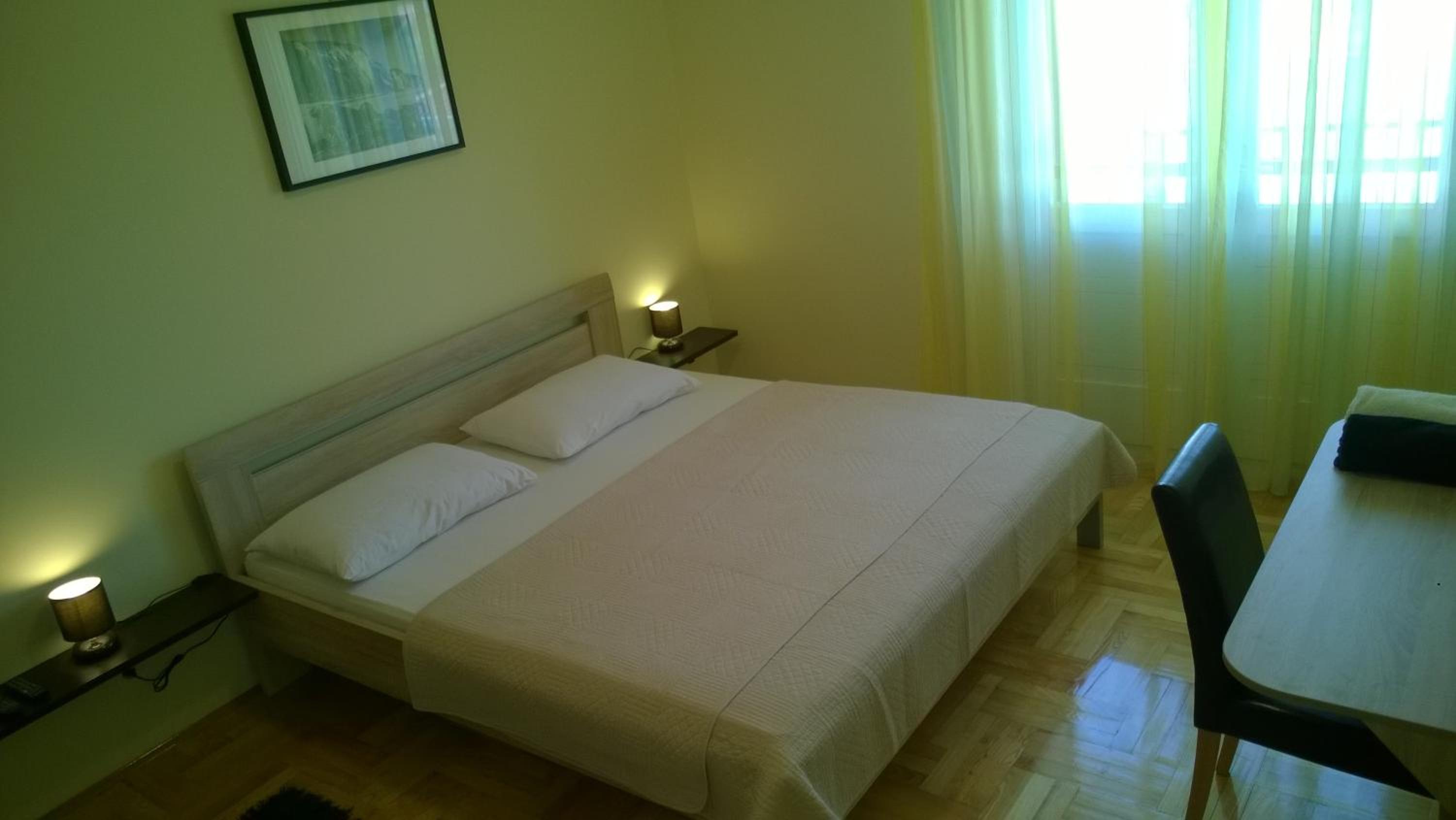 Photo 48