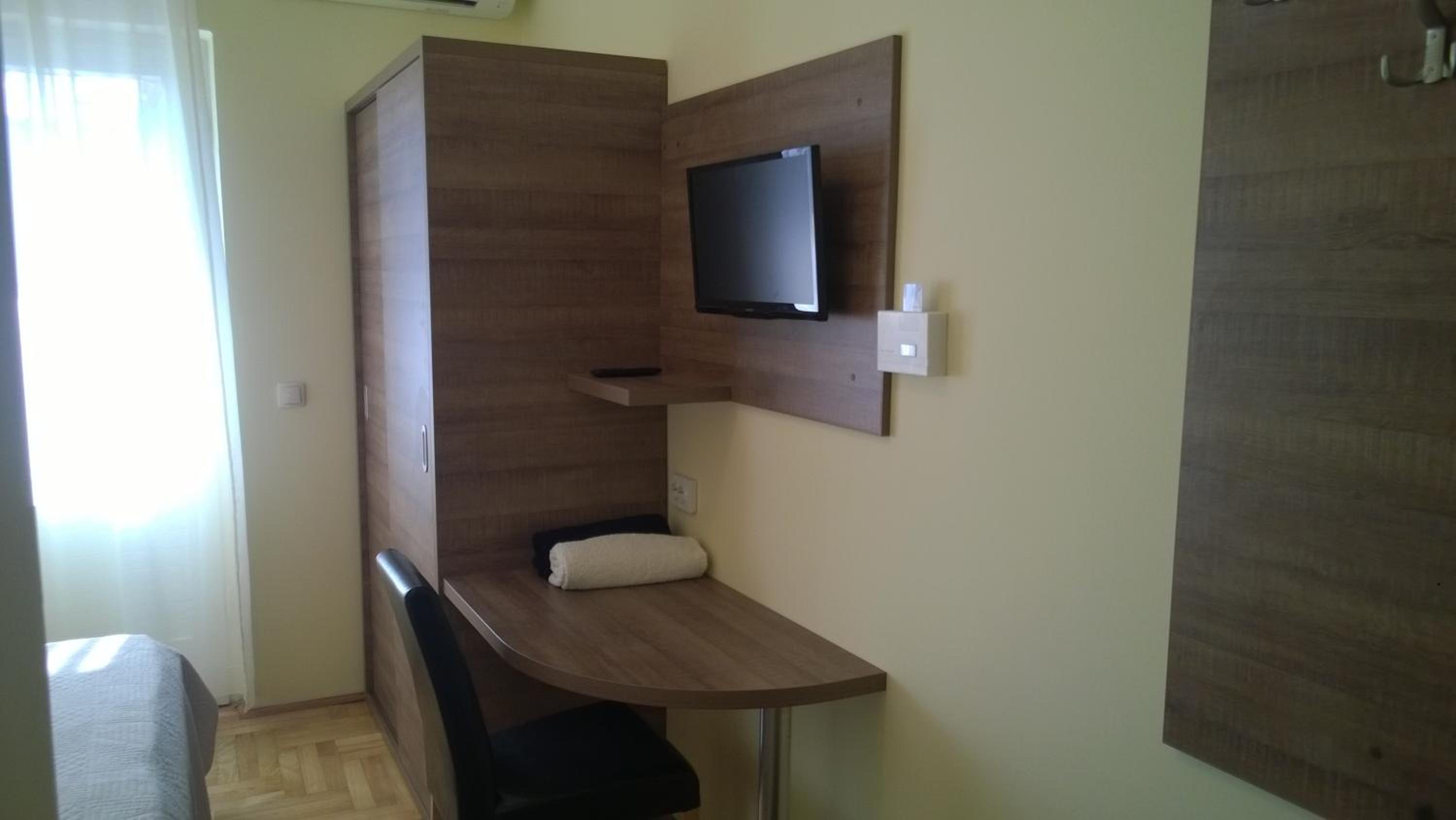 Photo 41