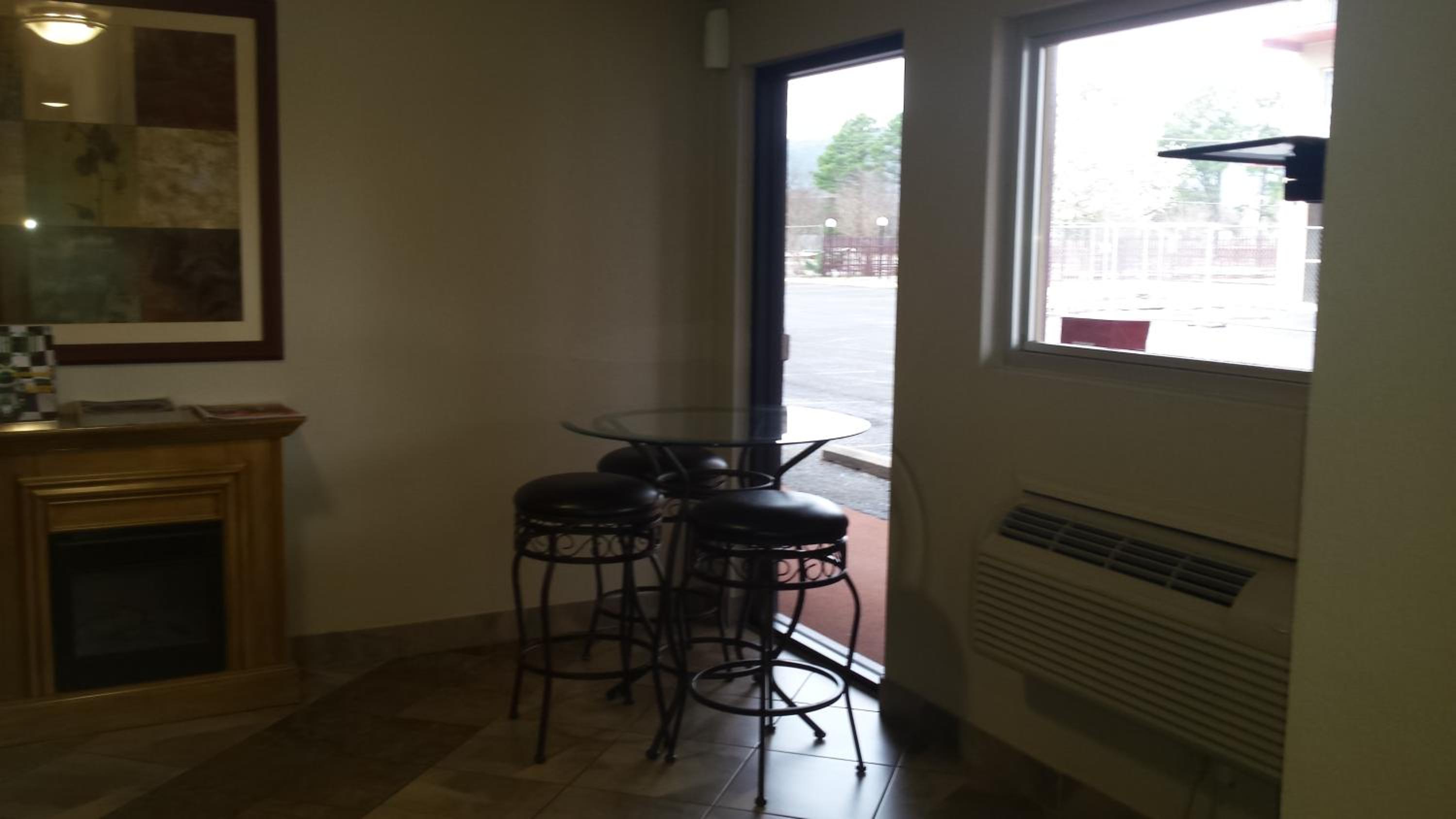 Days Inn by Wyndham Hot Springs, Foto 18