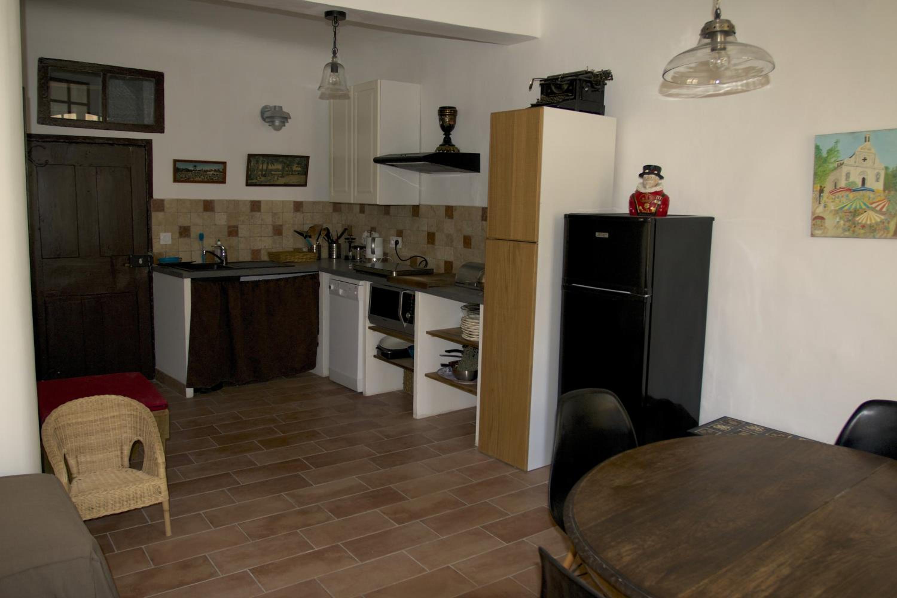 Photo 32
