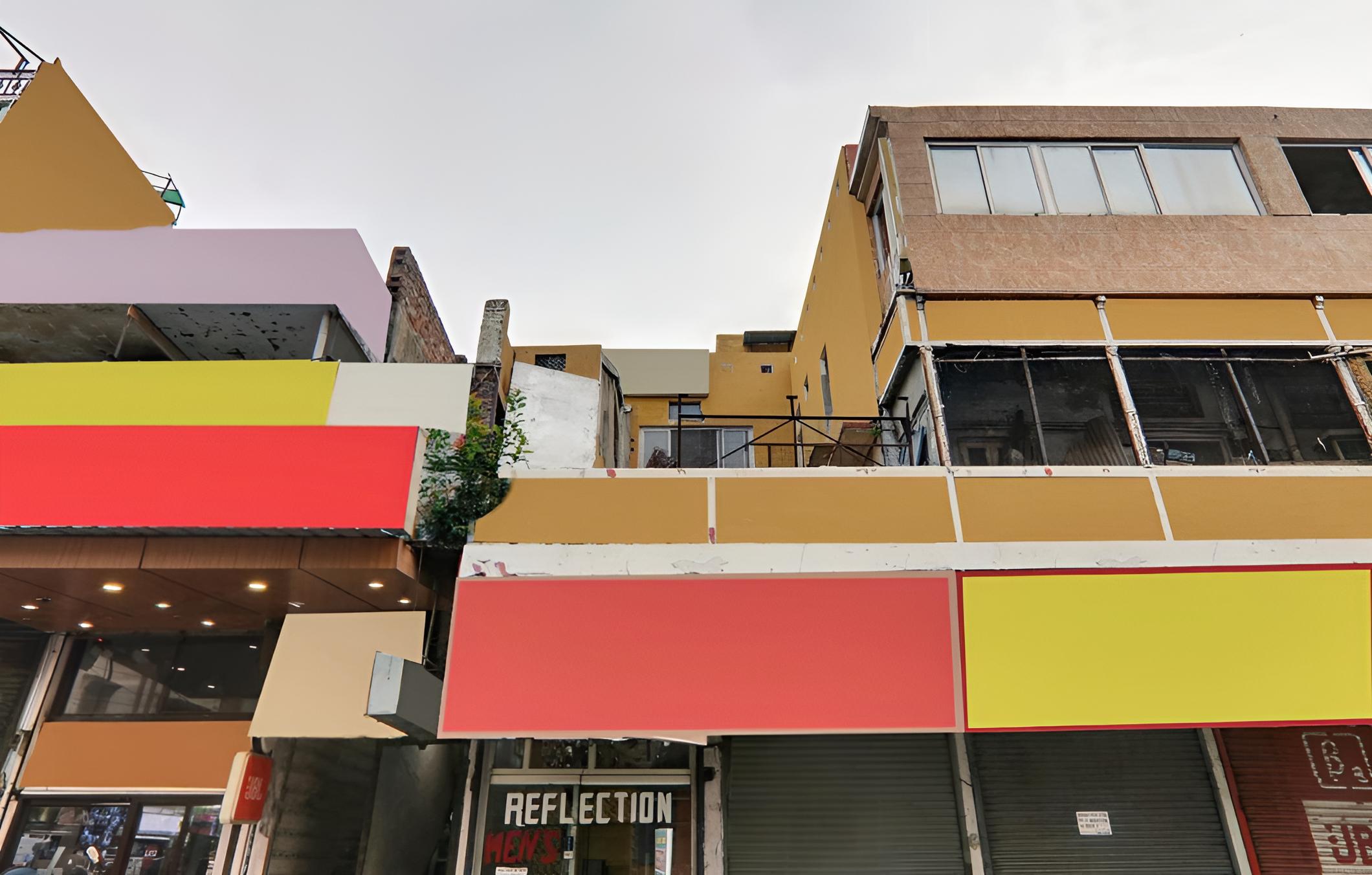 Super OYO The Best Hotel Near Sudarshan Cinema