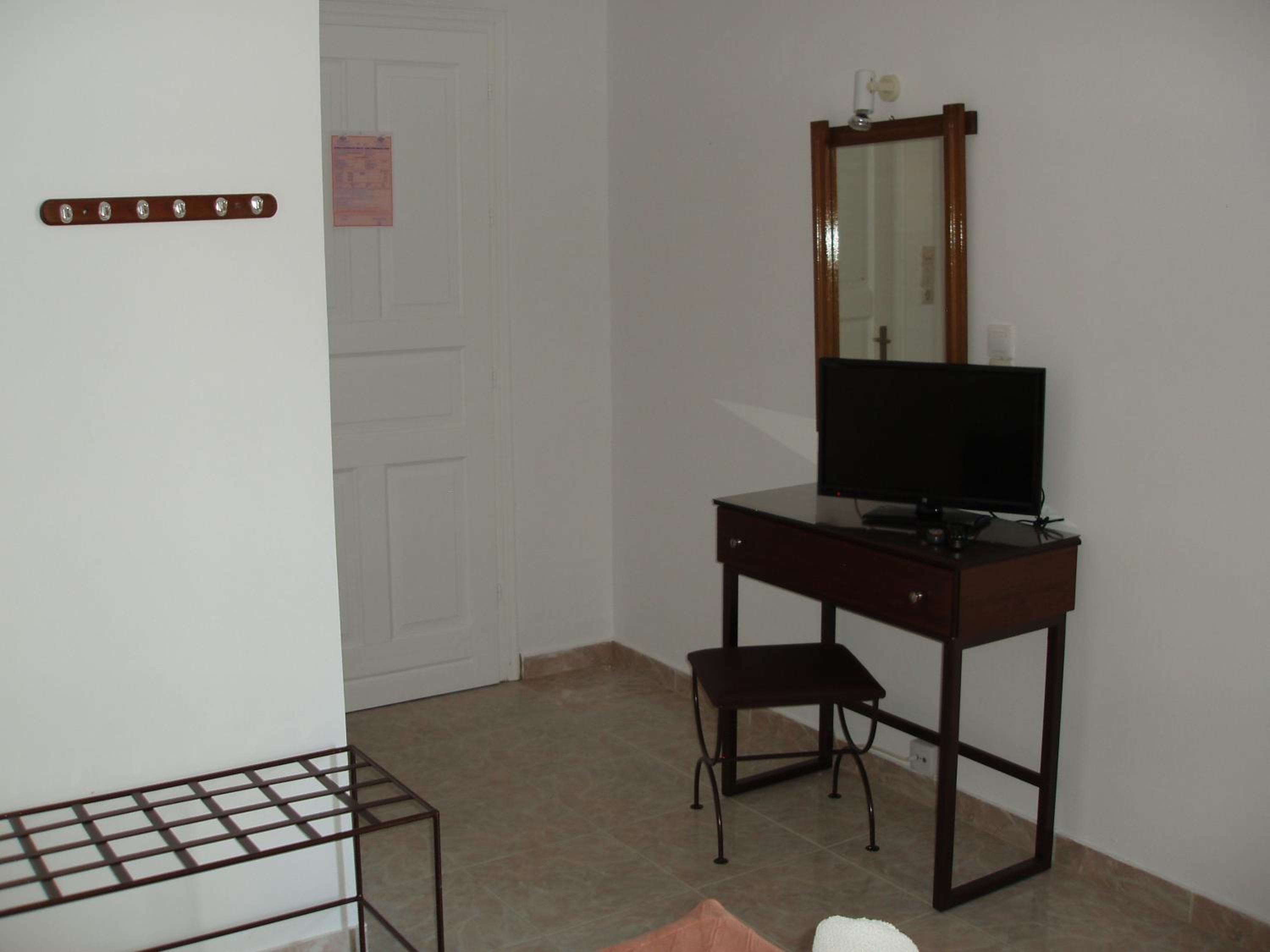 Photo 44