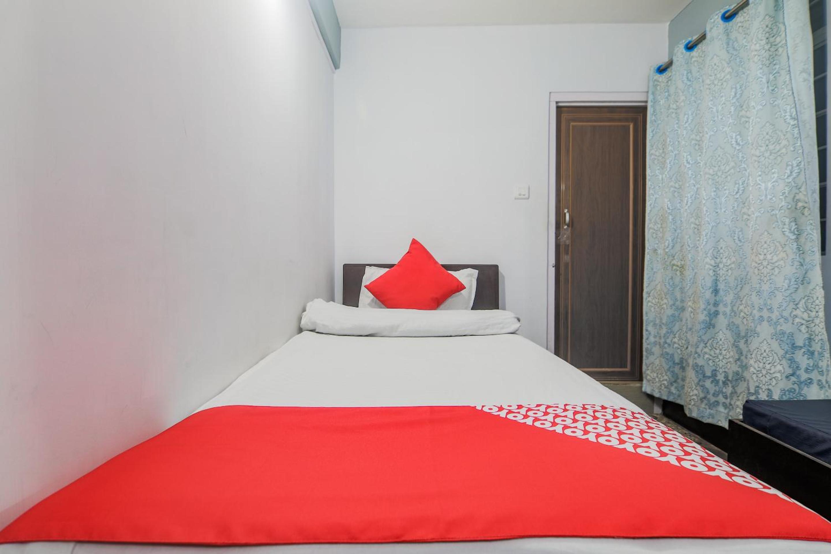OYO 9097 Home Stay Laban