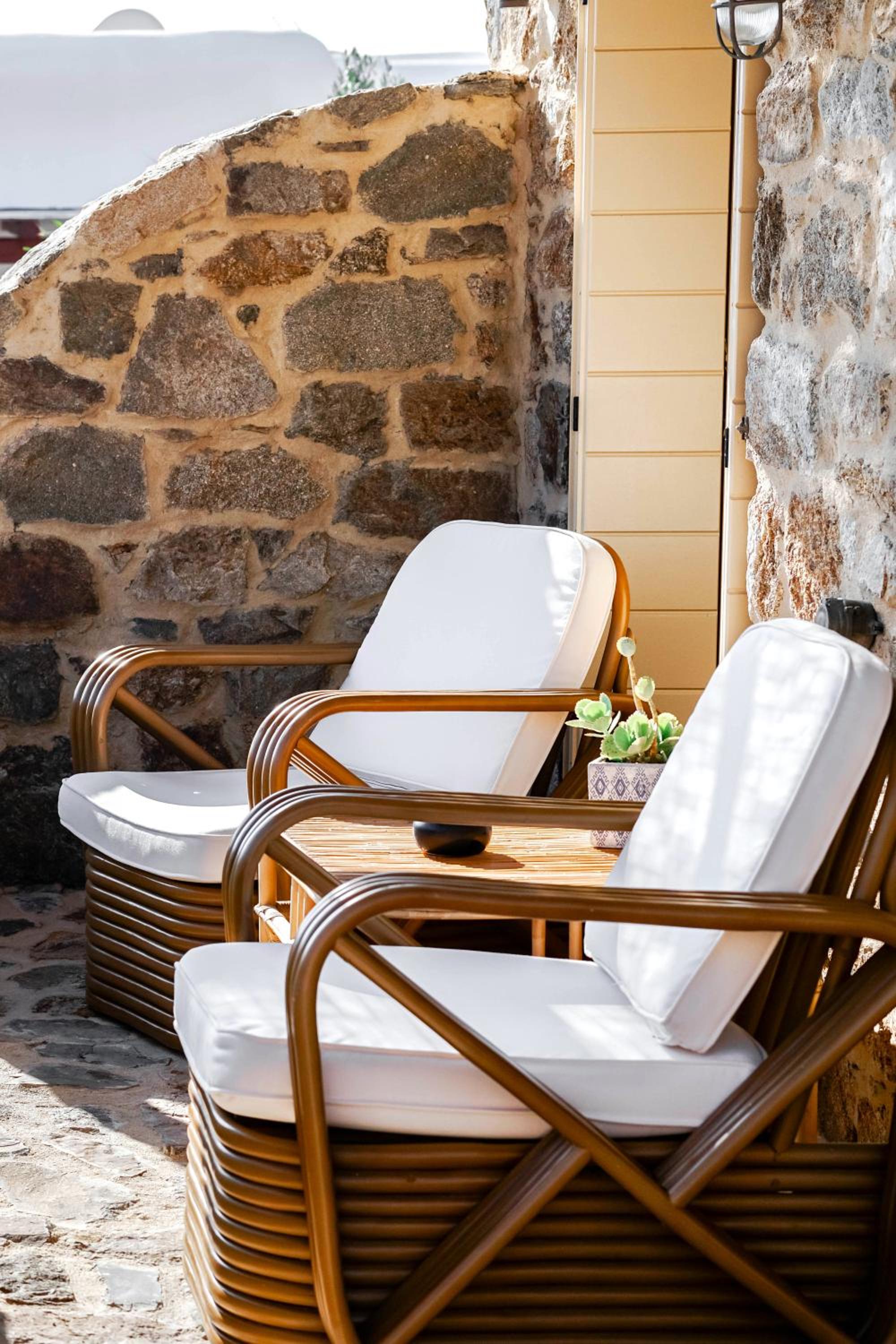 VILLA NAUTILIA - Luxury Villa with staff