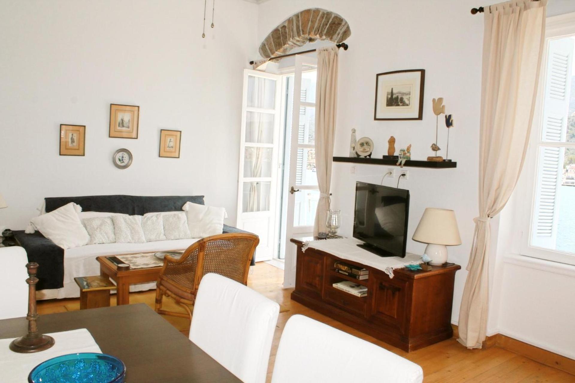 Magdalene's house photo 3