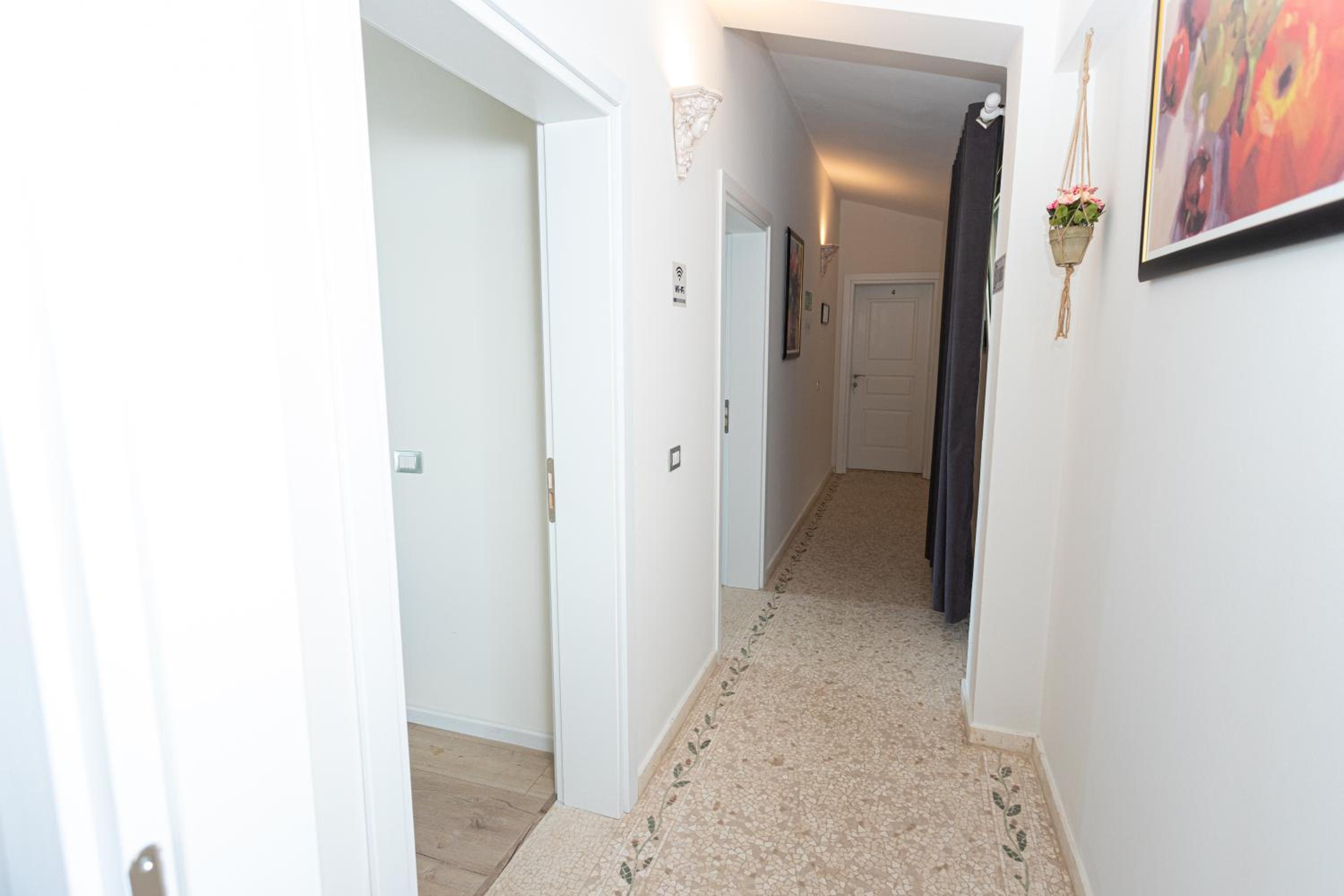 Hotel Autochthonous
