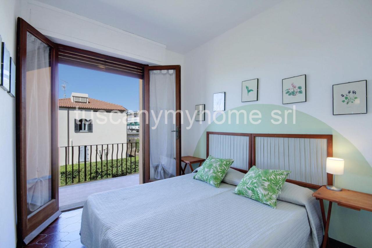 VELA terrazza sul mare con 2 camere e parcheggio view 4