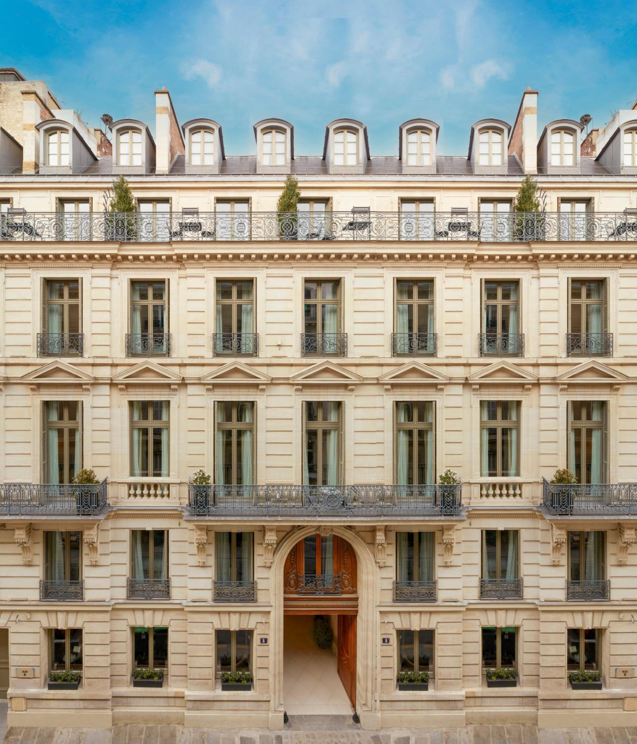 Maison Delano Paris 1