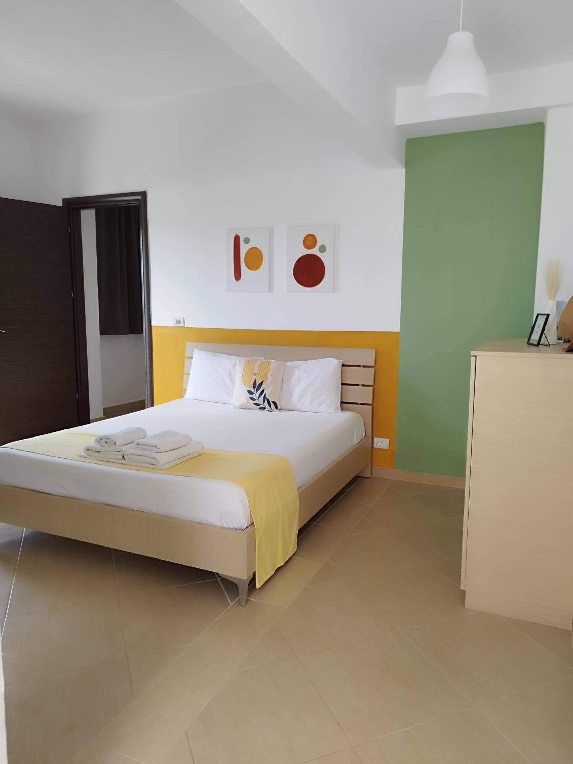 Iris Apartments Ksamil