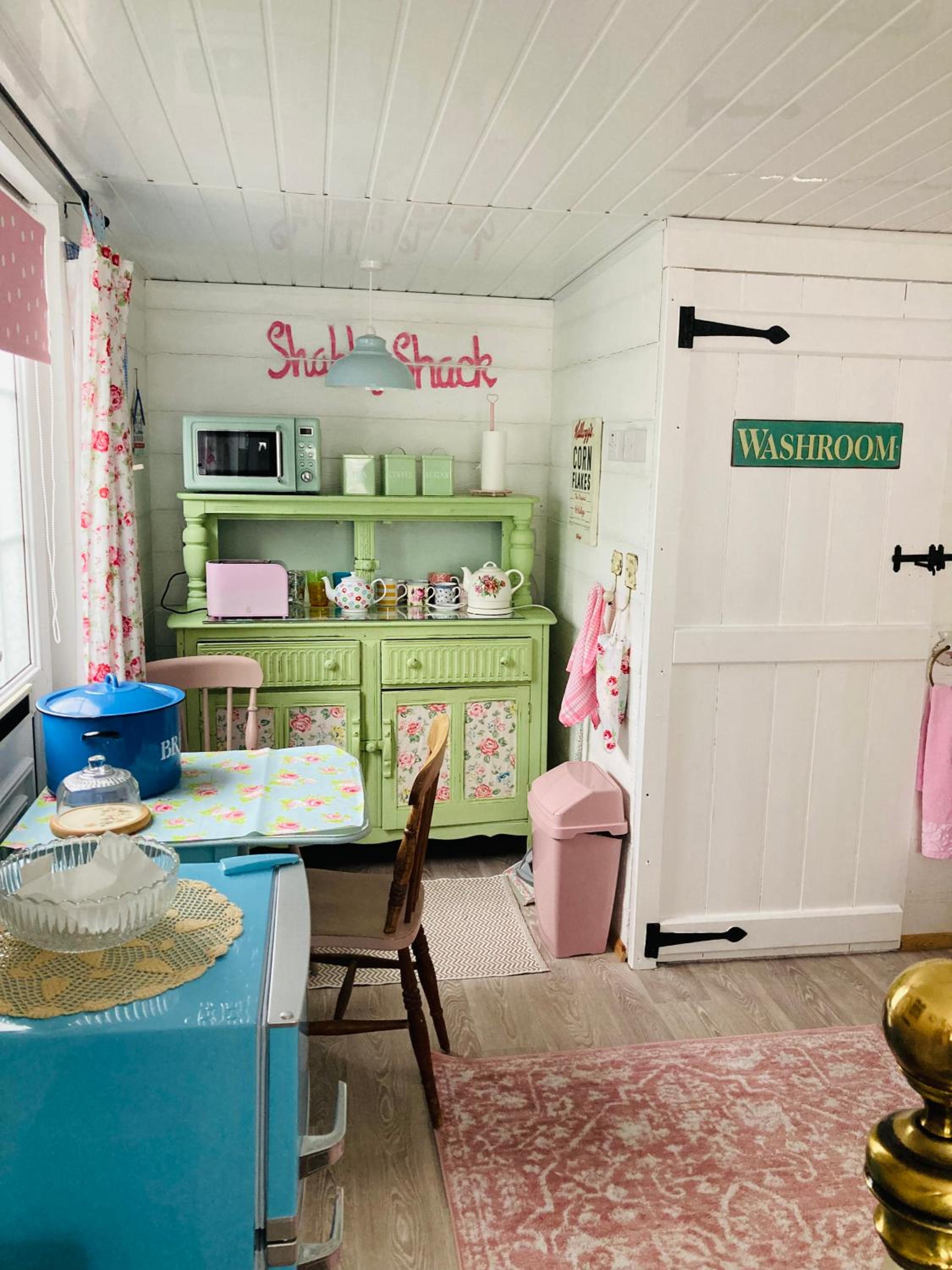 Shabby Shack near Charlestown & The Eden Project view 3