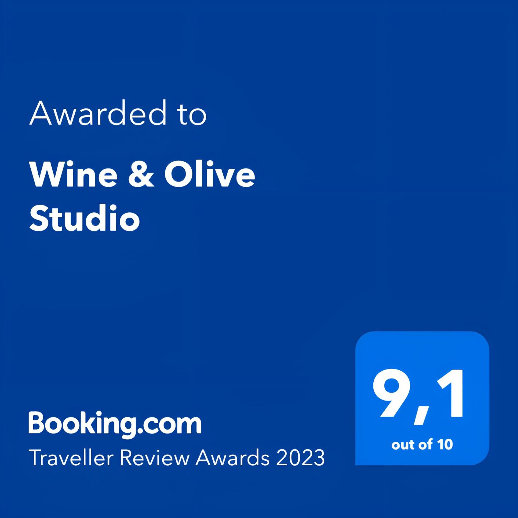 Wine & Olive Studio view 2