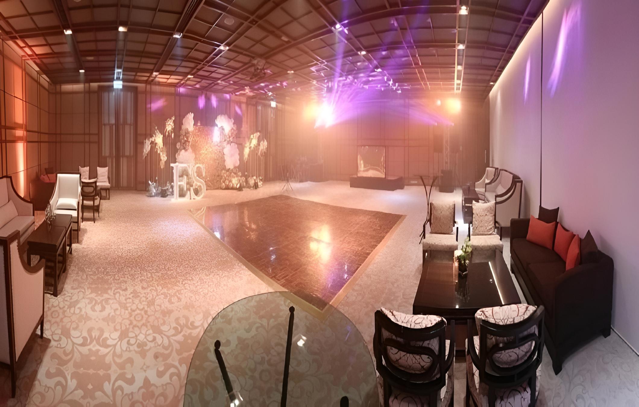 banquet hall