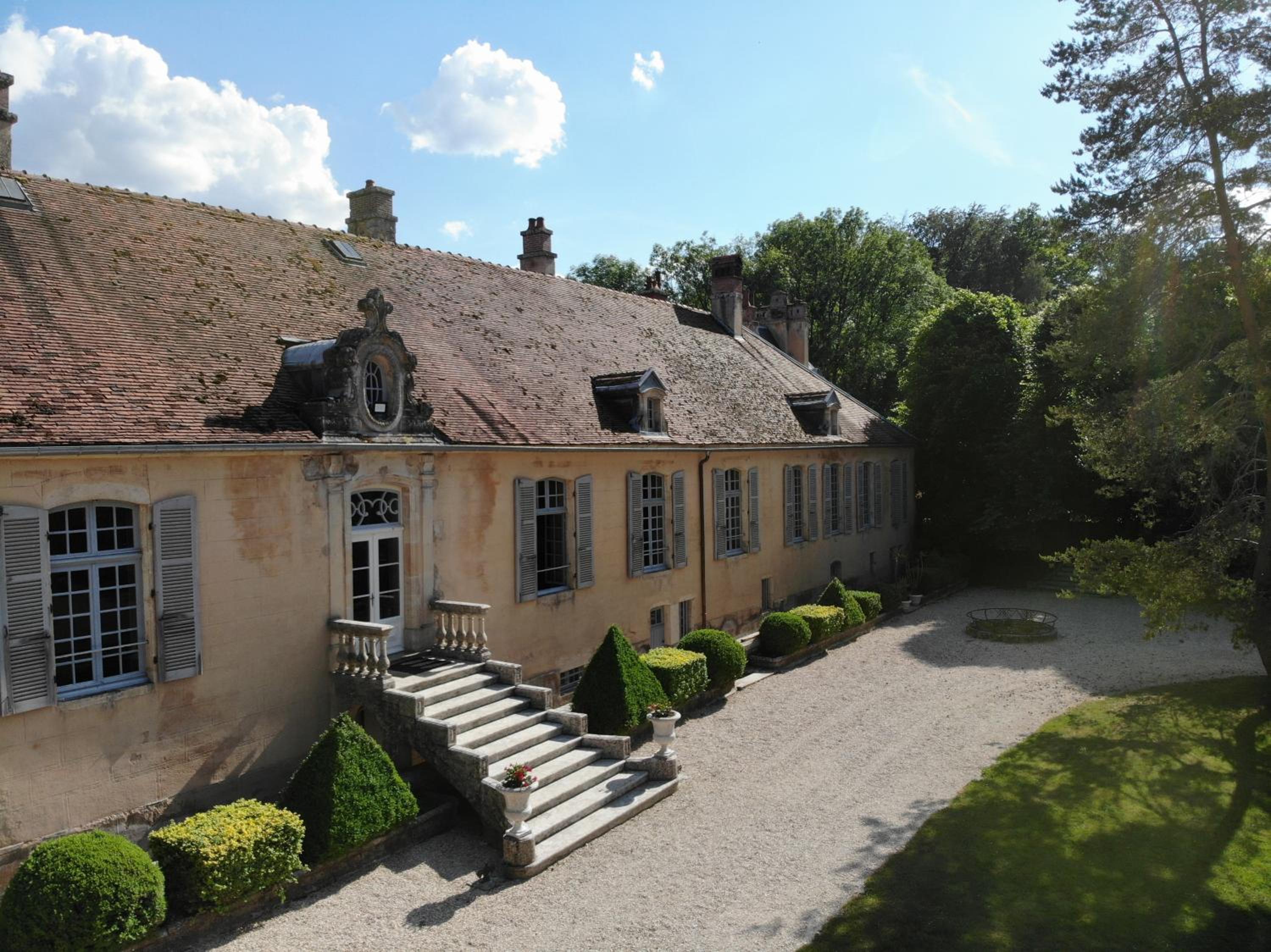 Château de Mauvilly view 4