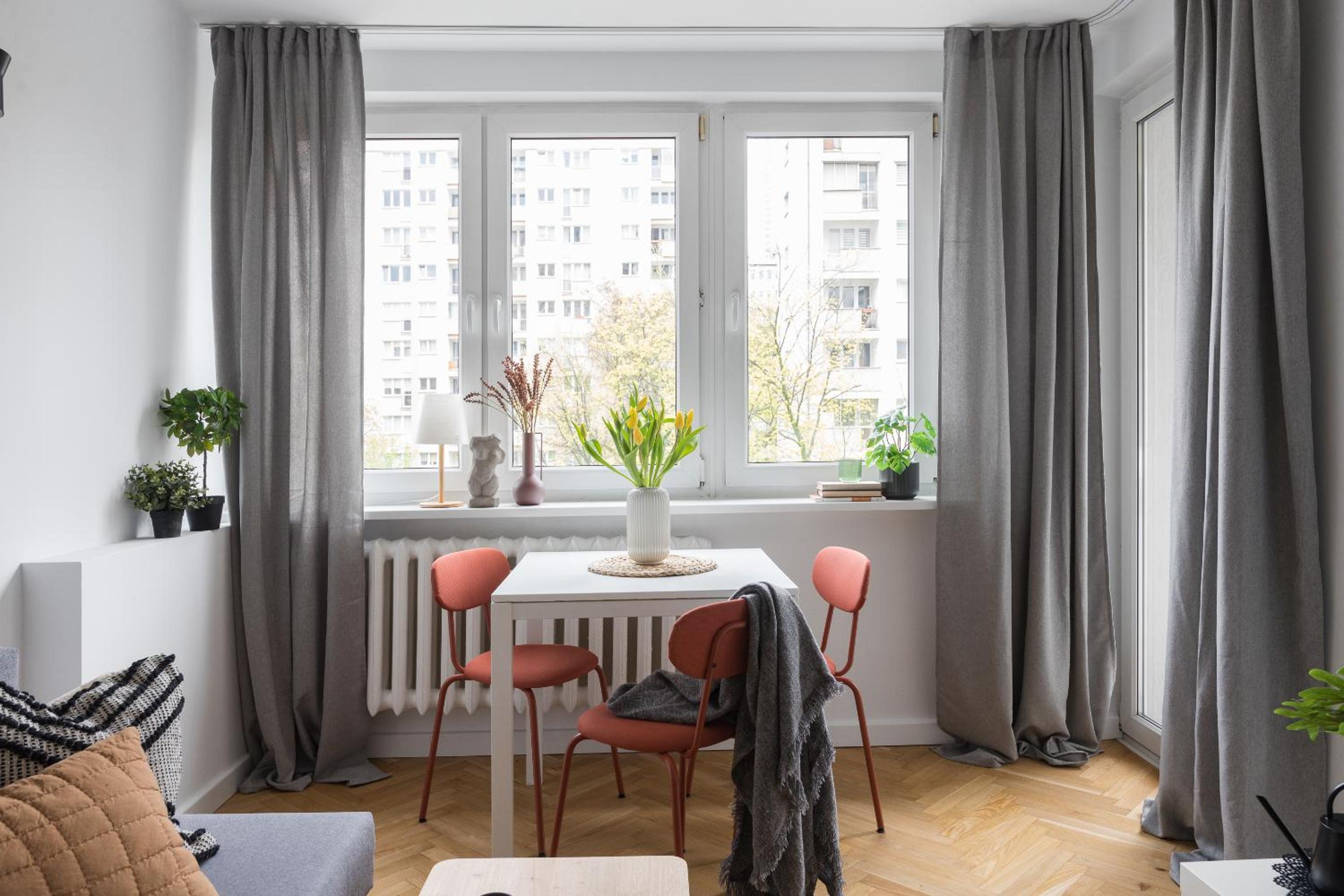 Bright Apartment with Positive Vibes