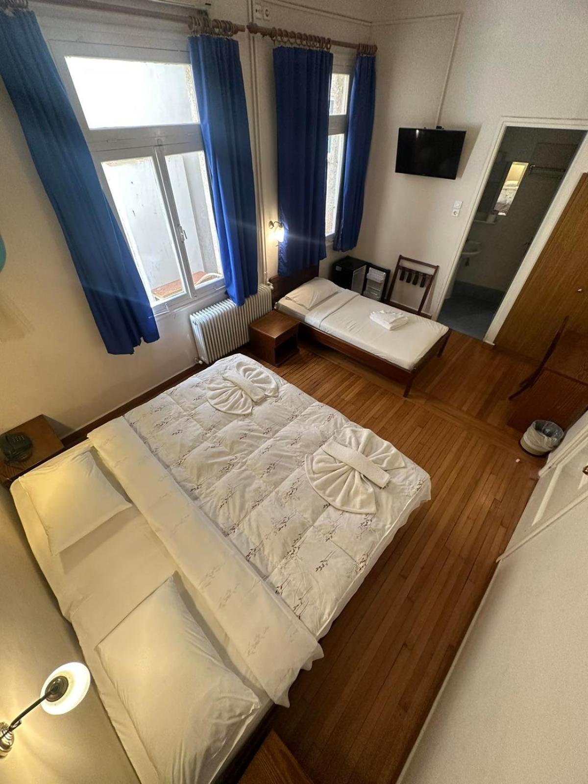 Loutraki Vacations - Vassilikon Hotel - Property Image 5