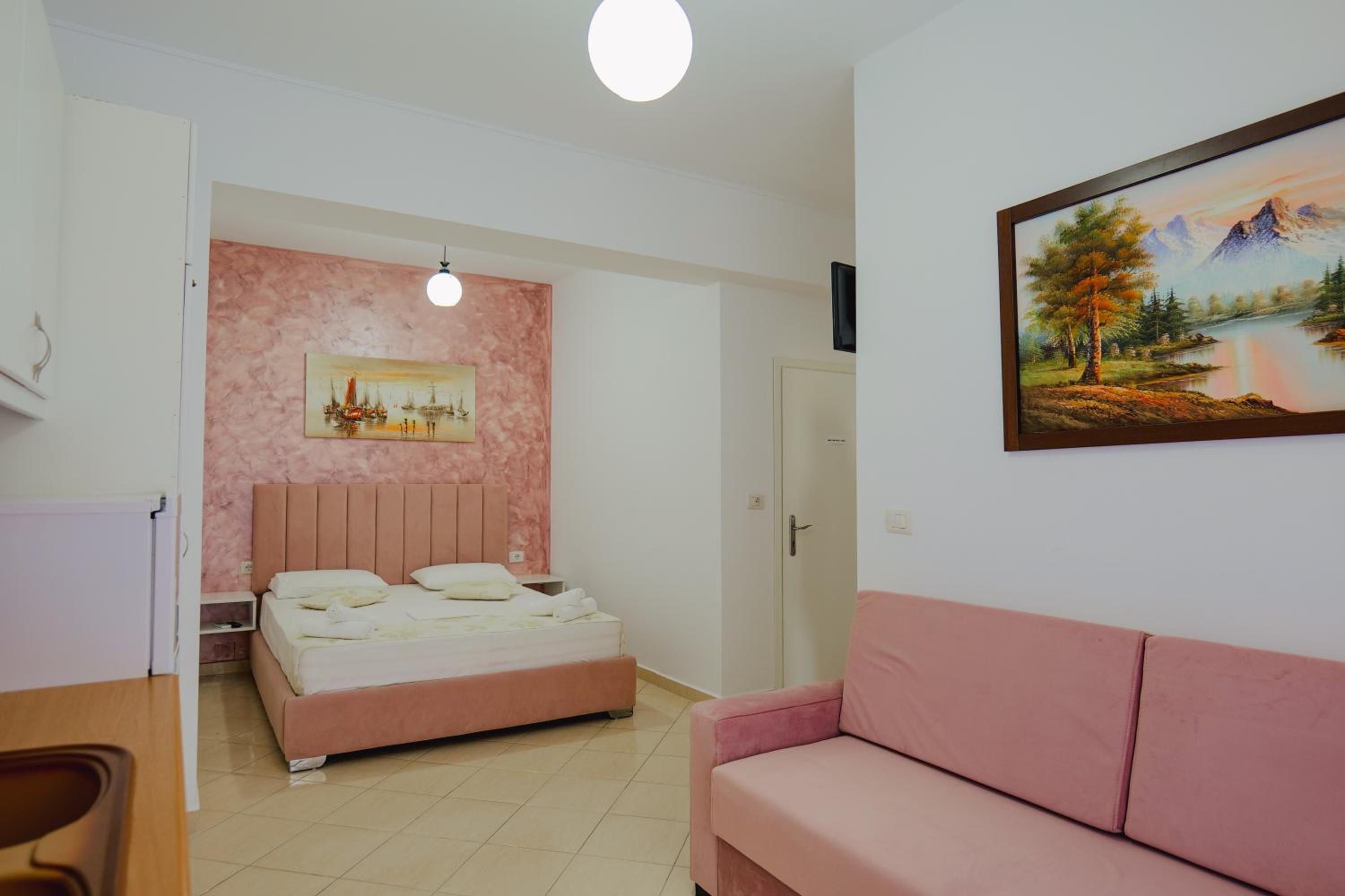 Eleni Guest House