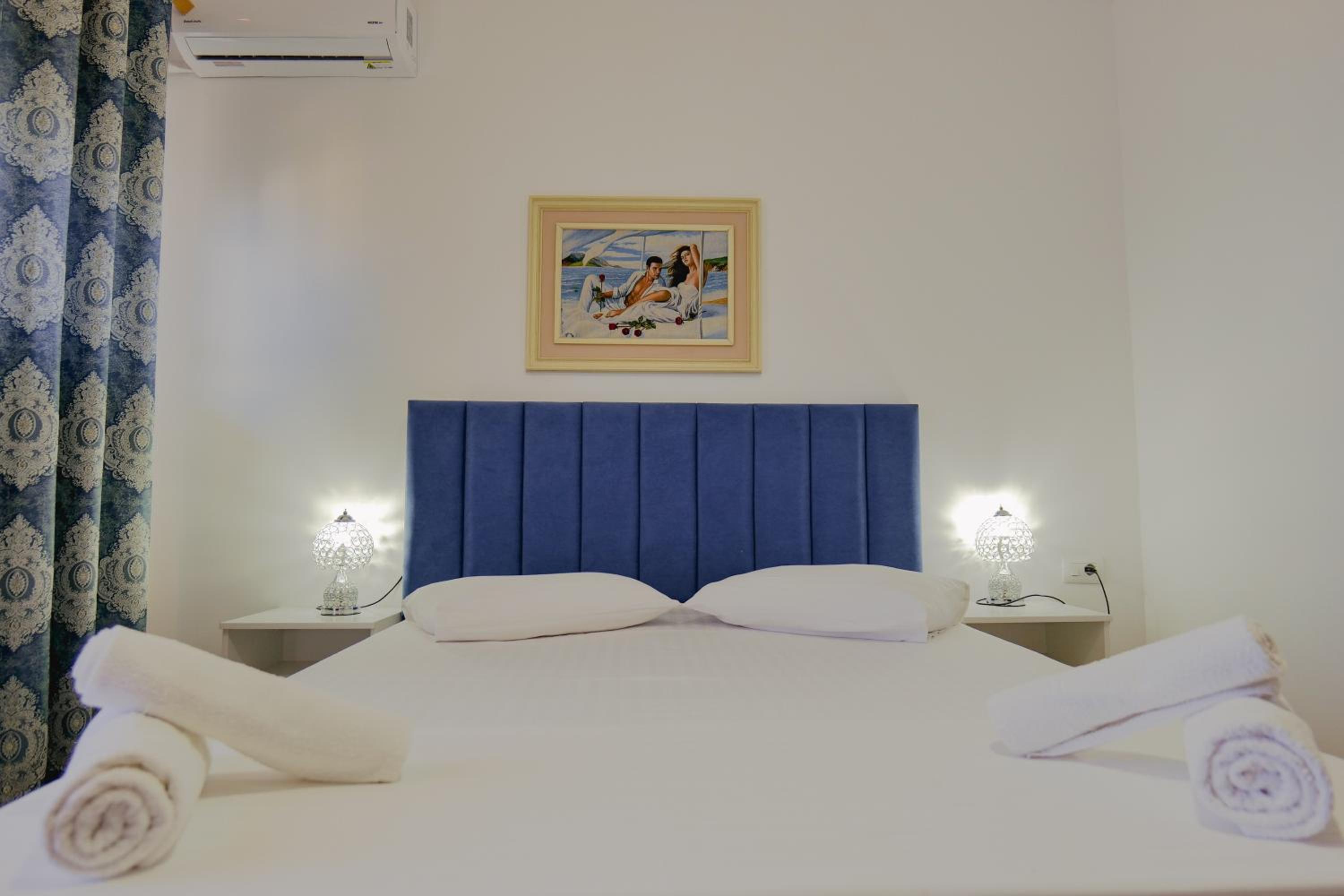 Eleni Guest House