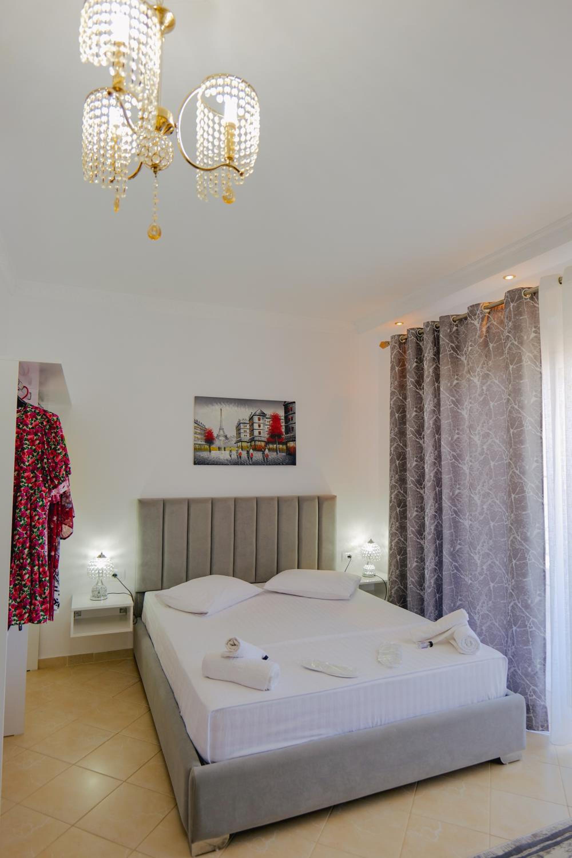 Eleni Guest House