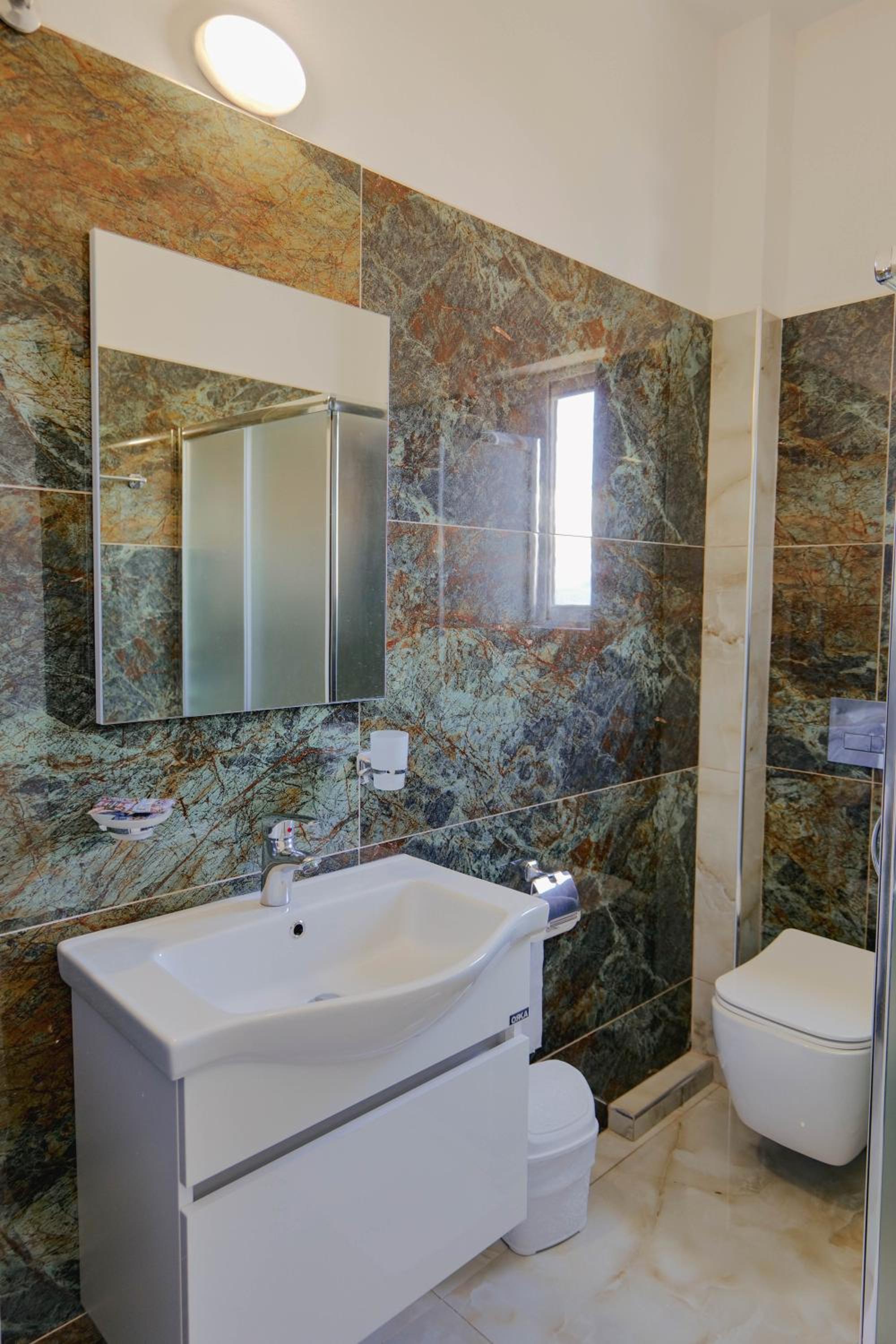 Eleni Guest House