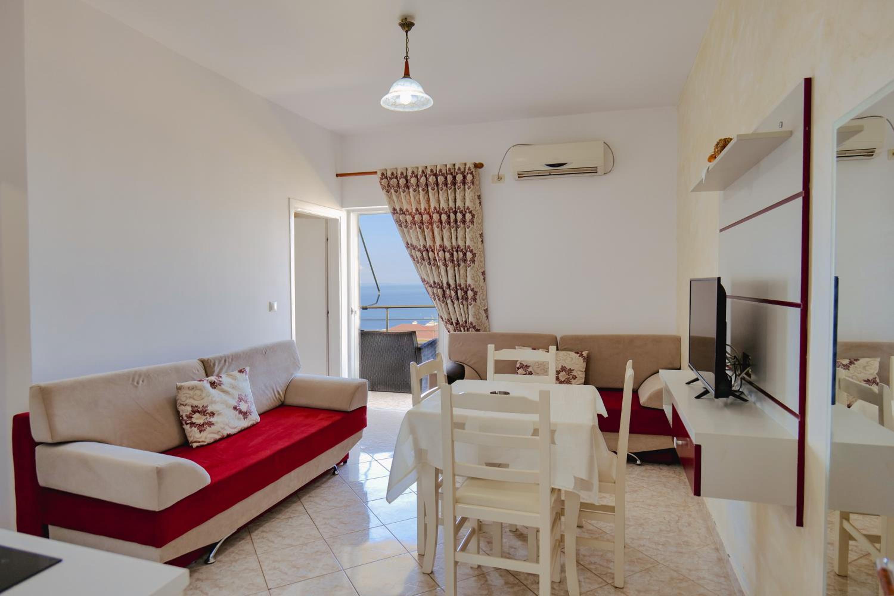Eleni Guest House