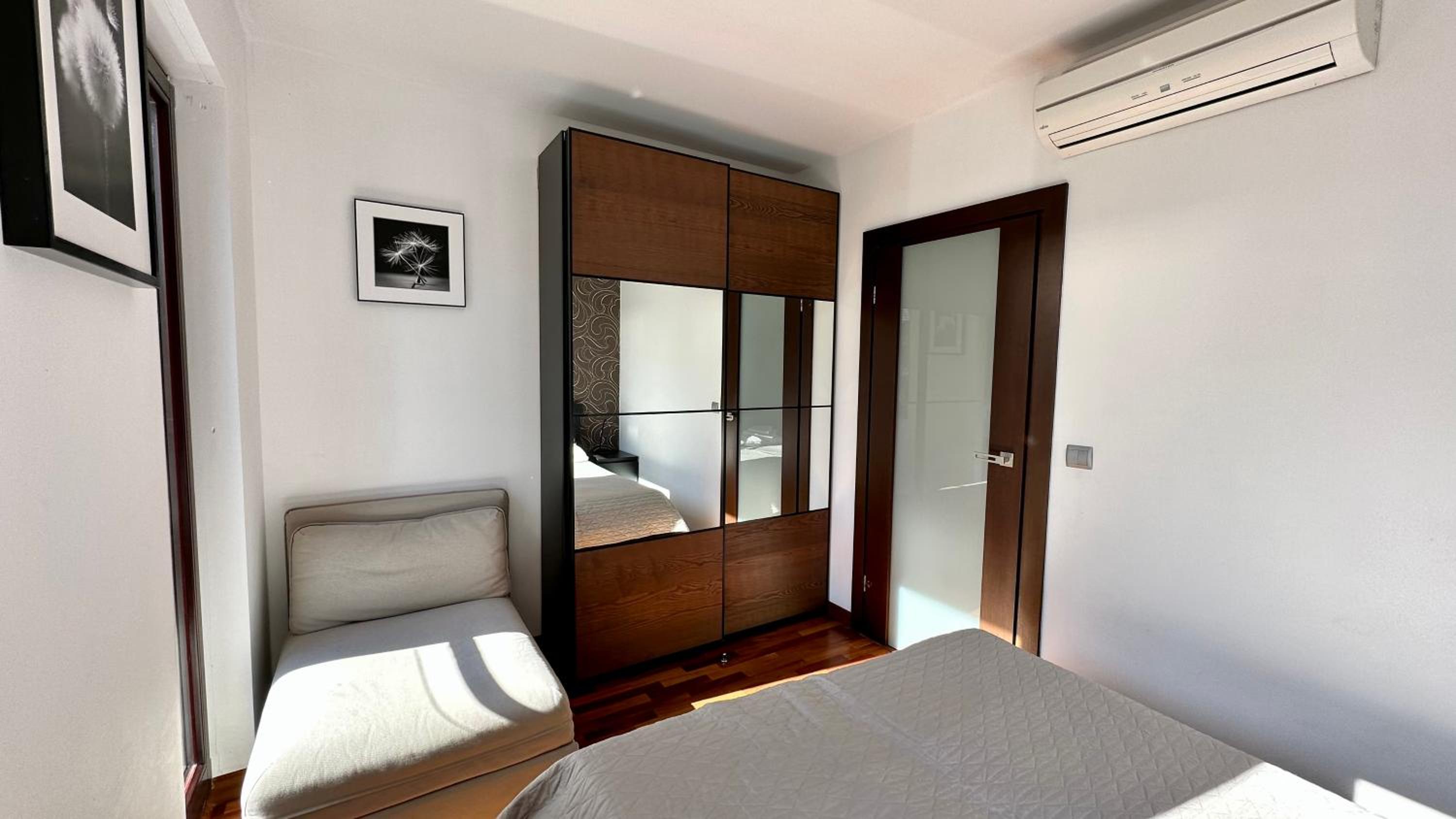 Aqua Villa 4