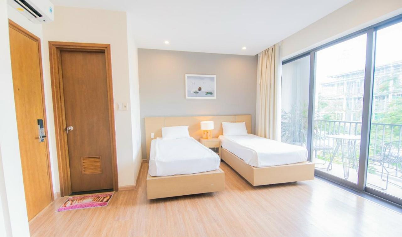 Royal Lotus Ha Long Villa TM****